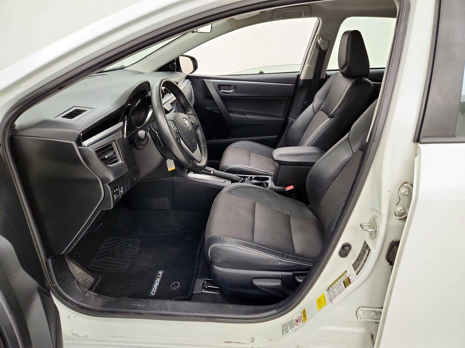 Thumbnail: 2015 Toyota Corolla - 11