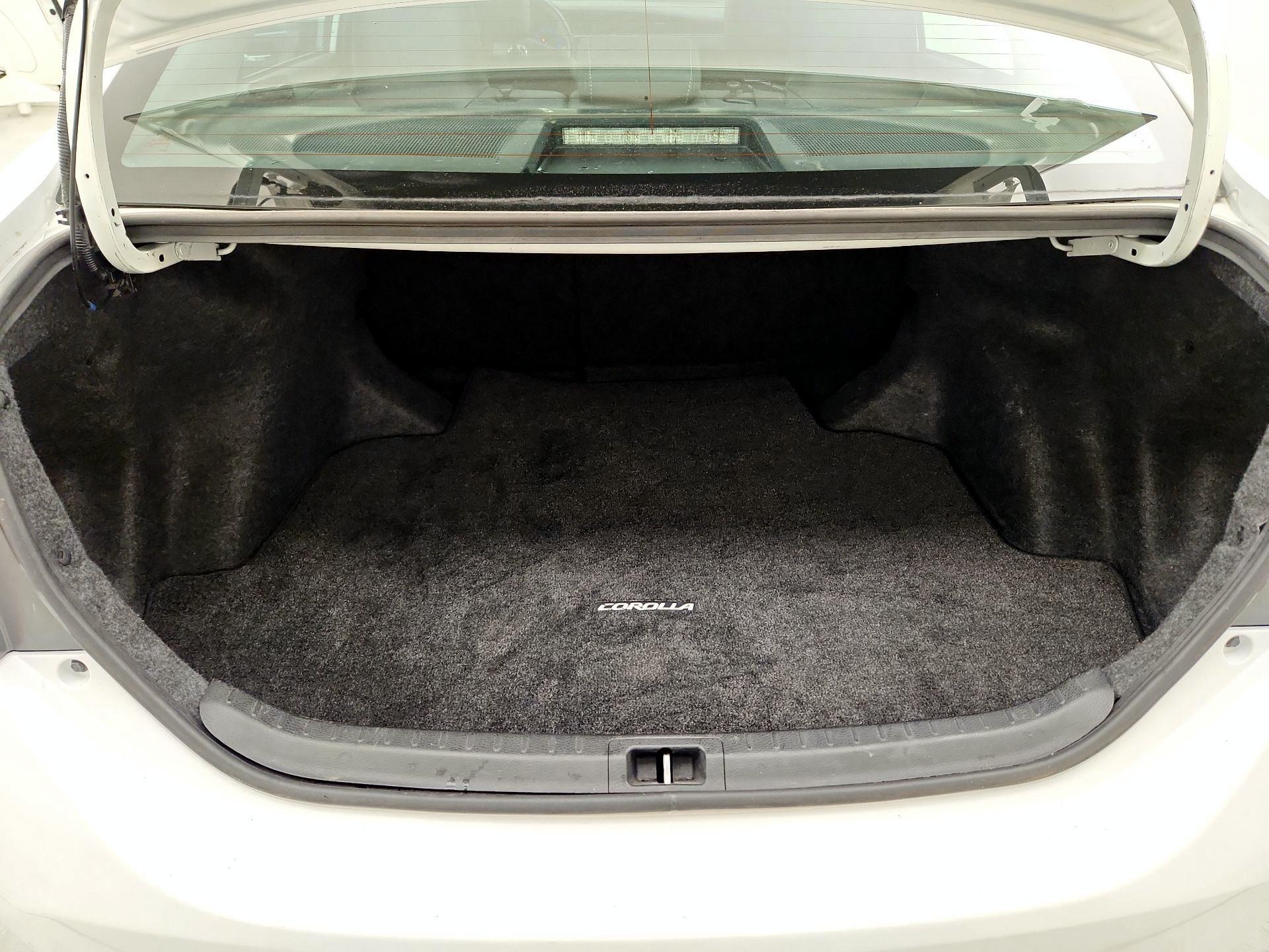 Thumbnail: 2015 Toyota Corolla - 20