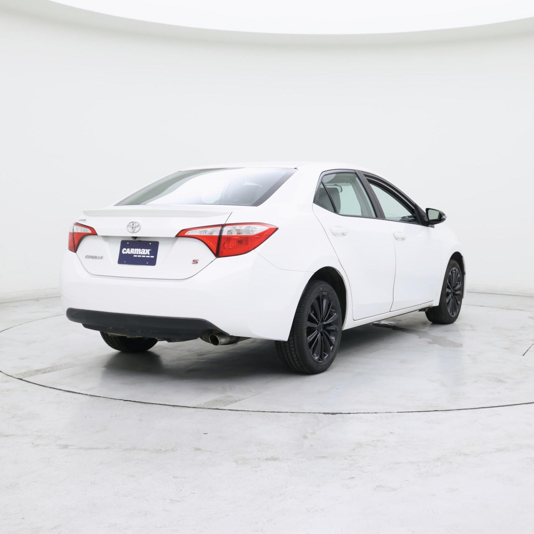 Thumbnail: 2015 Toyota Corolla - 8