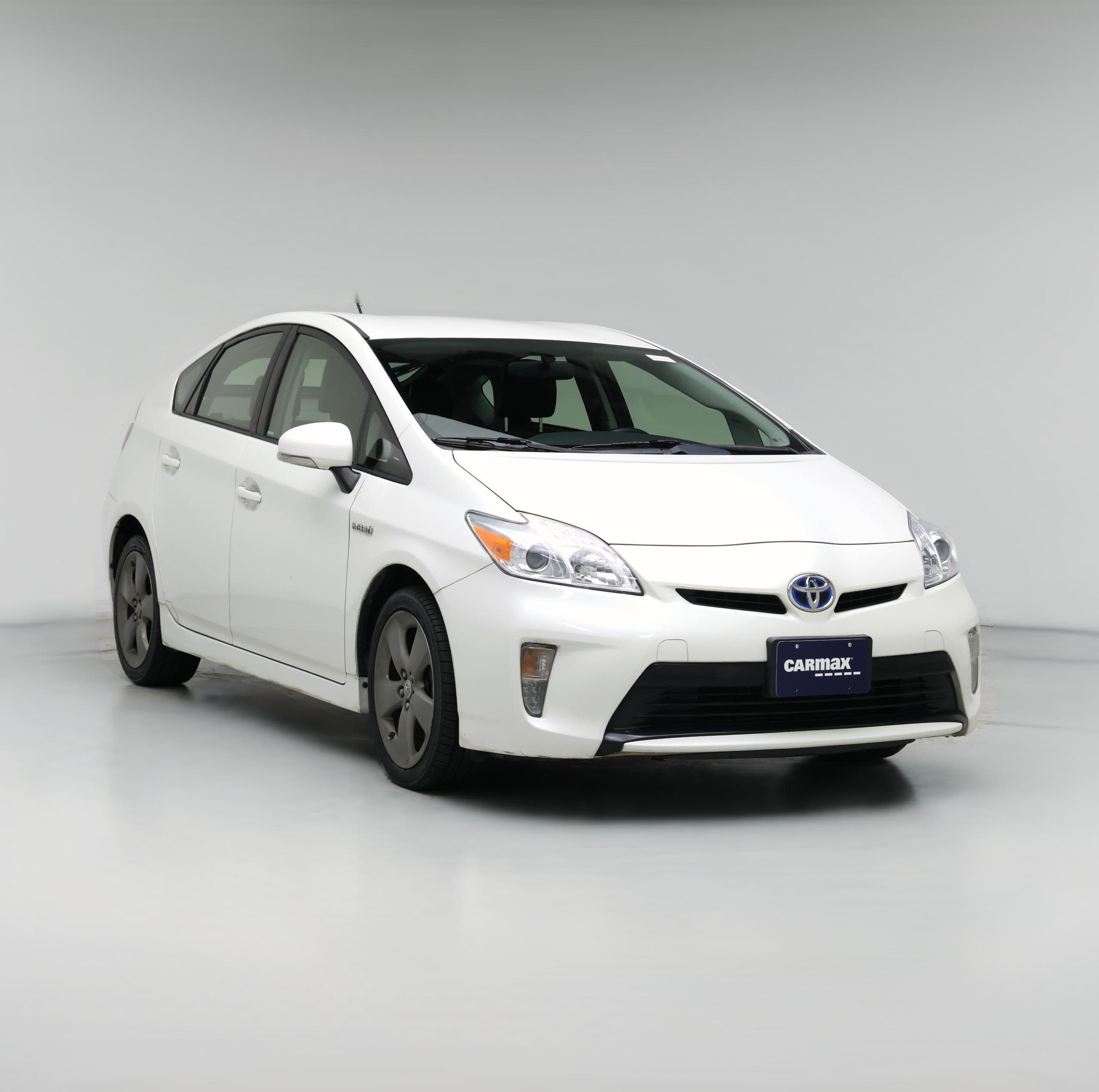 Thumbnail: 2015 Toyota Prius - 1