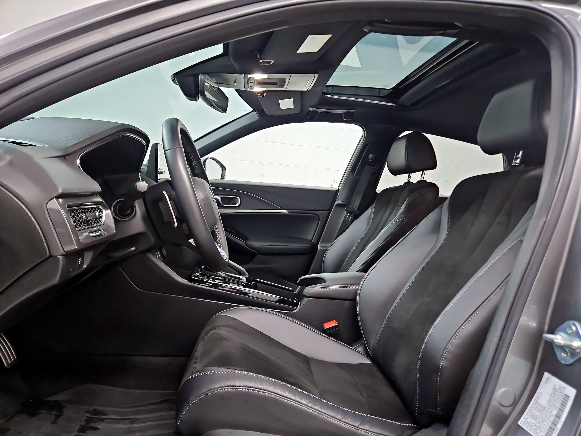 Thumbnail: 2024 Acura Integra - 19