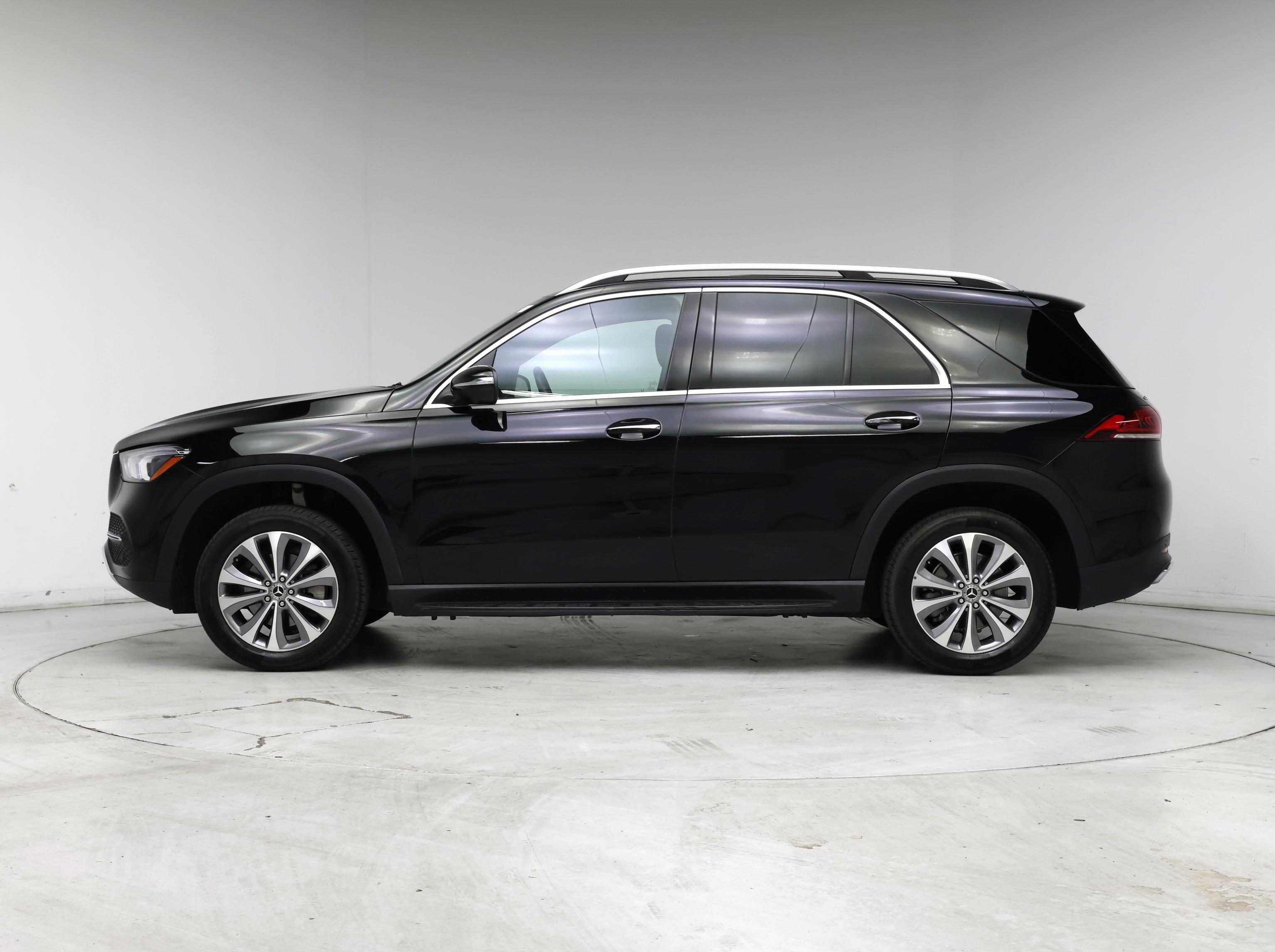 Thumbnail: 2021 Mercedes-Benz GLE - 3