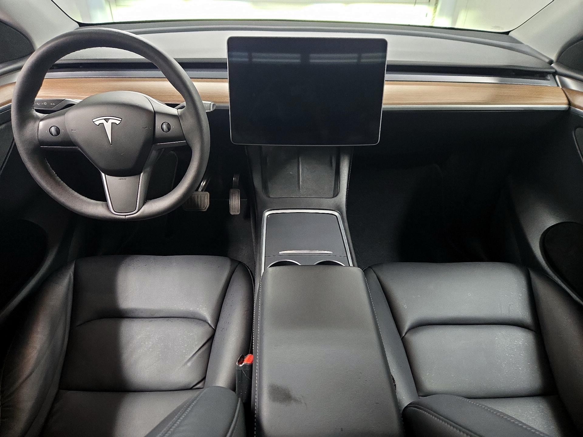 Thumbnail: 2024 Tesla Model Y - 9