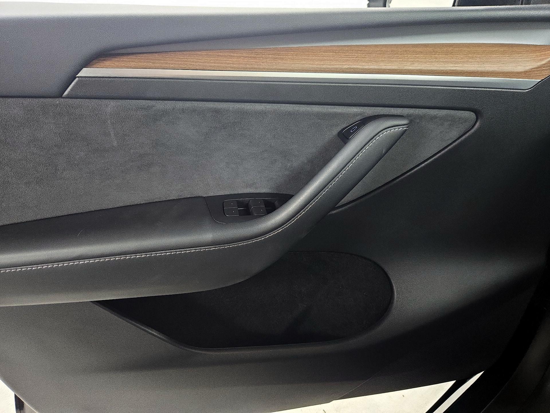 Thumbnail: 2024 Tesla Model Y - 12