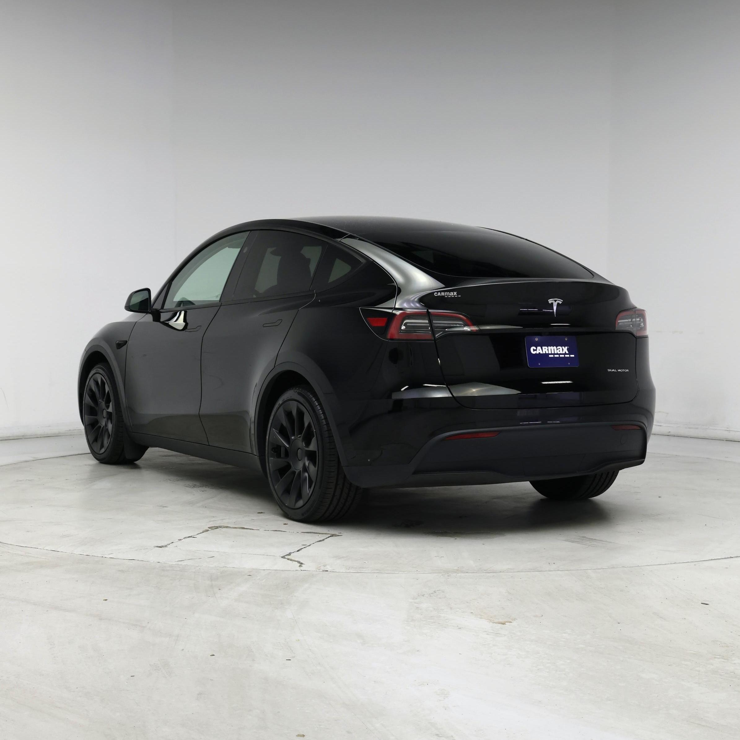 Thumbnail: 2024 Tesla Model Y - 2