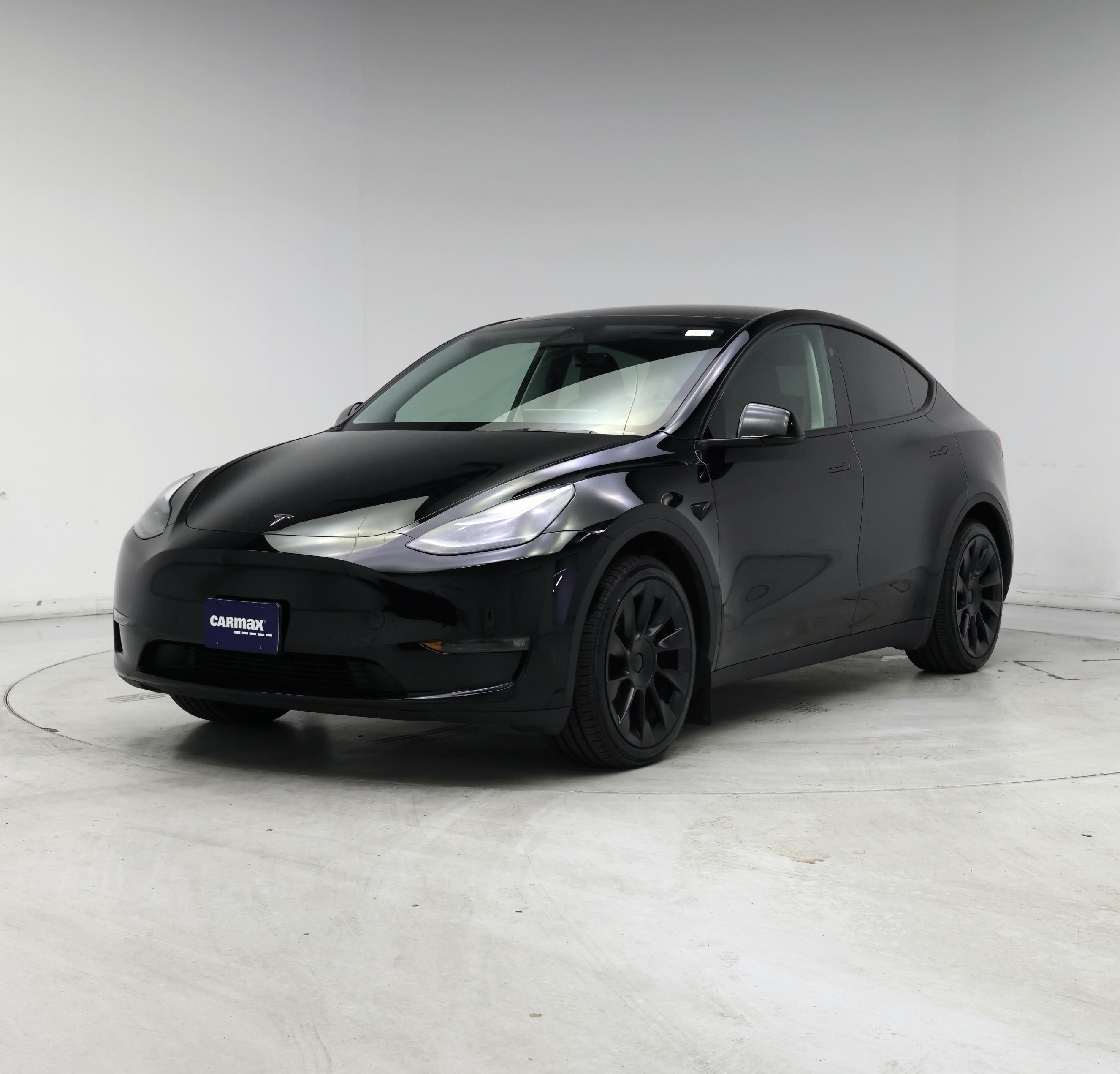 Thumbnail: 2024 Tesla Model Y - 4