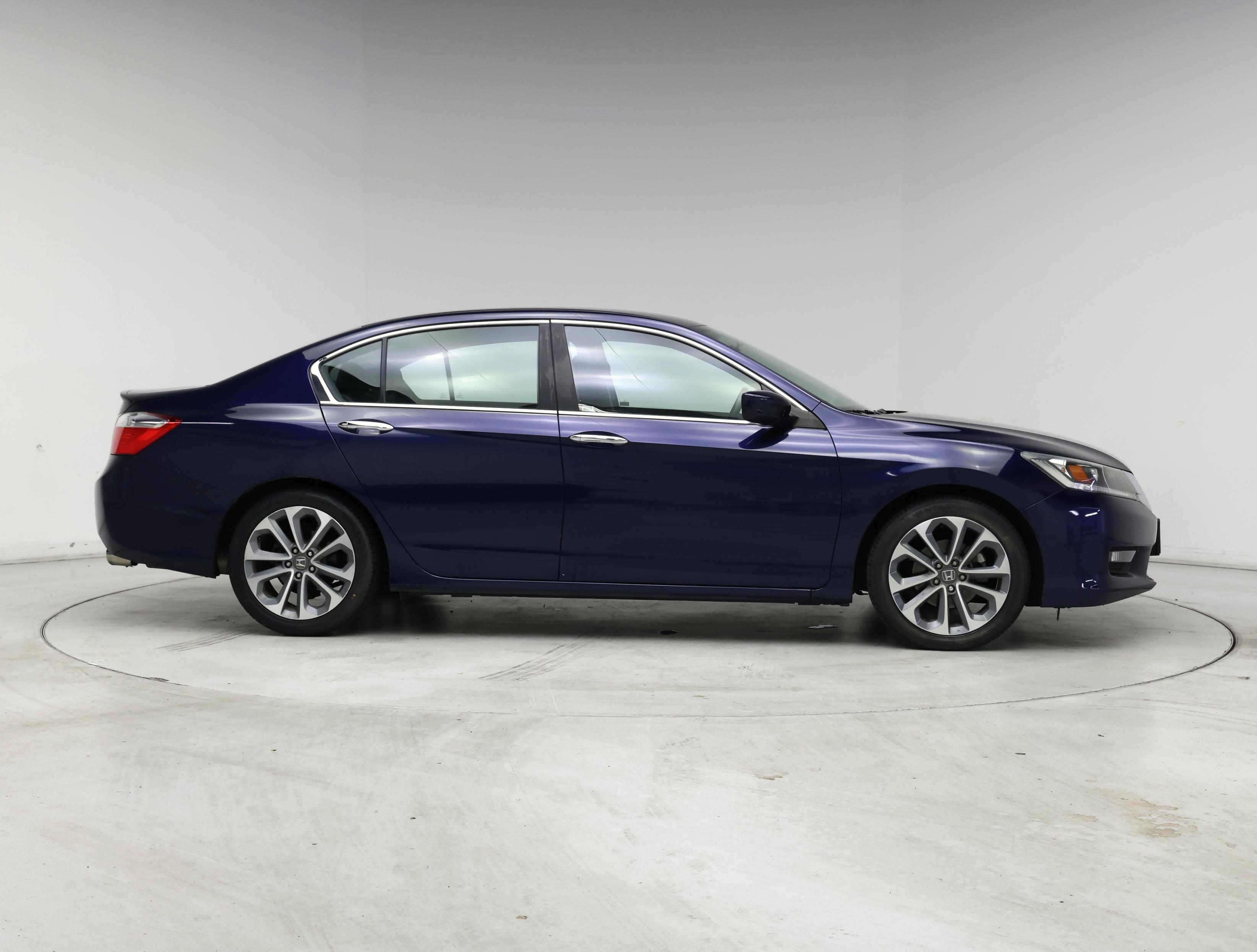 Thumbnail: 2015 Honda Accord - 7