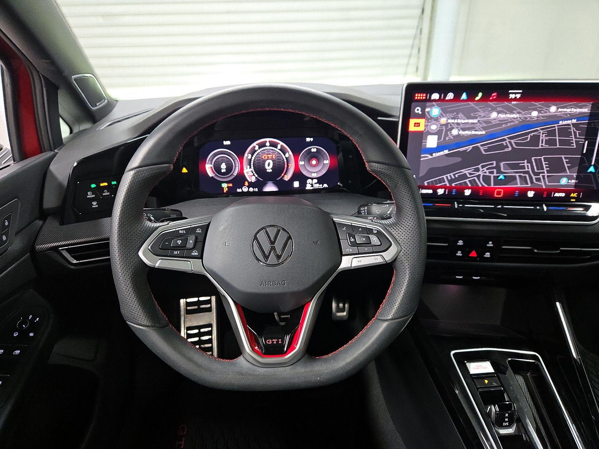 Thumbnail: 2025 Volkswagen Golf - 10