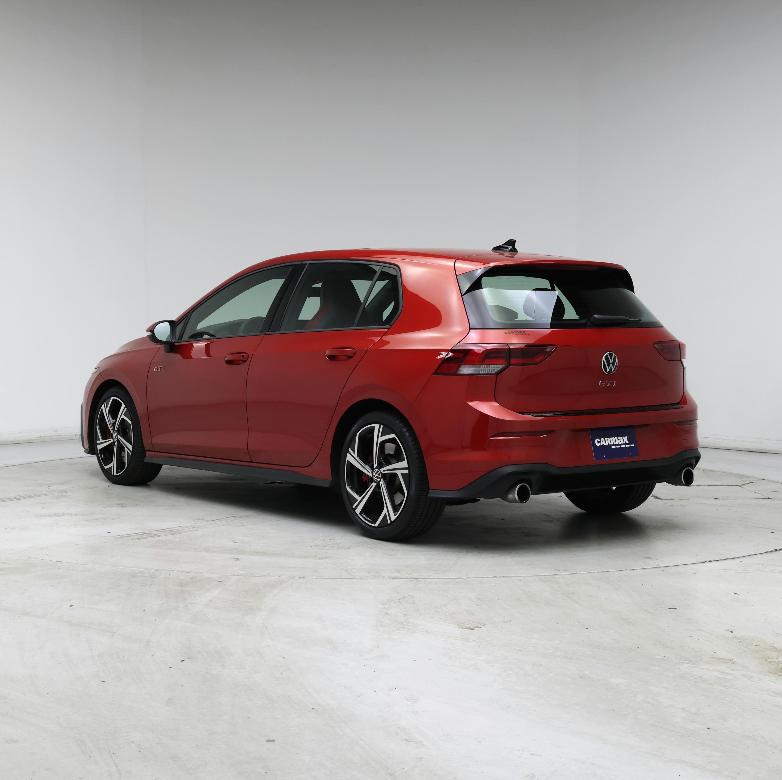 Thumbnail: 2025 Volkswagen Golf - 2