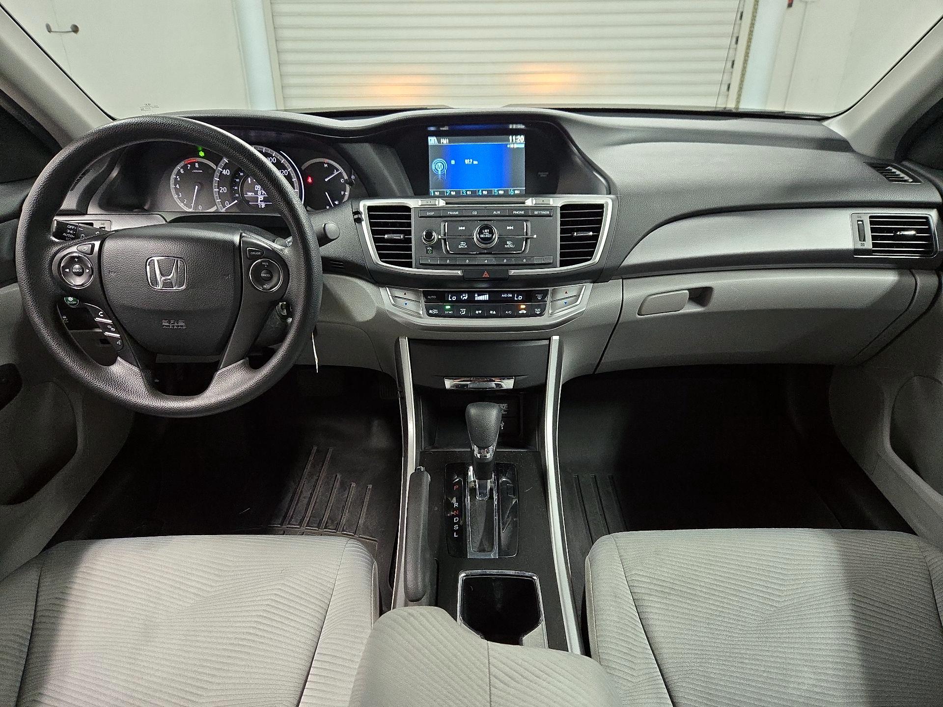 Thumbnail: 2015 Honda Accord - 9