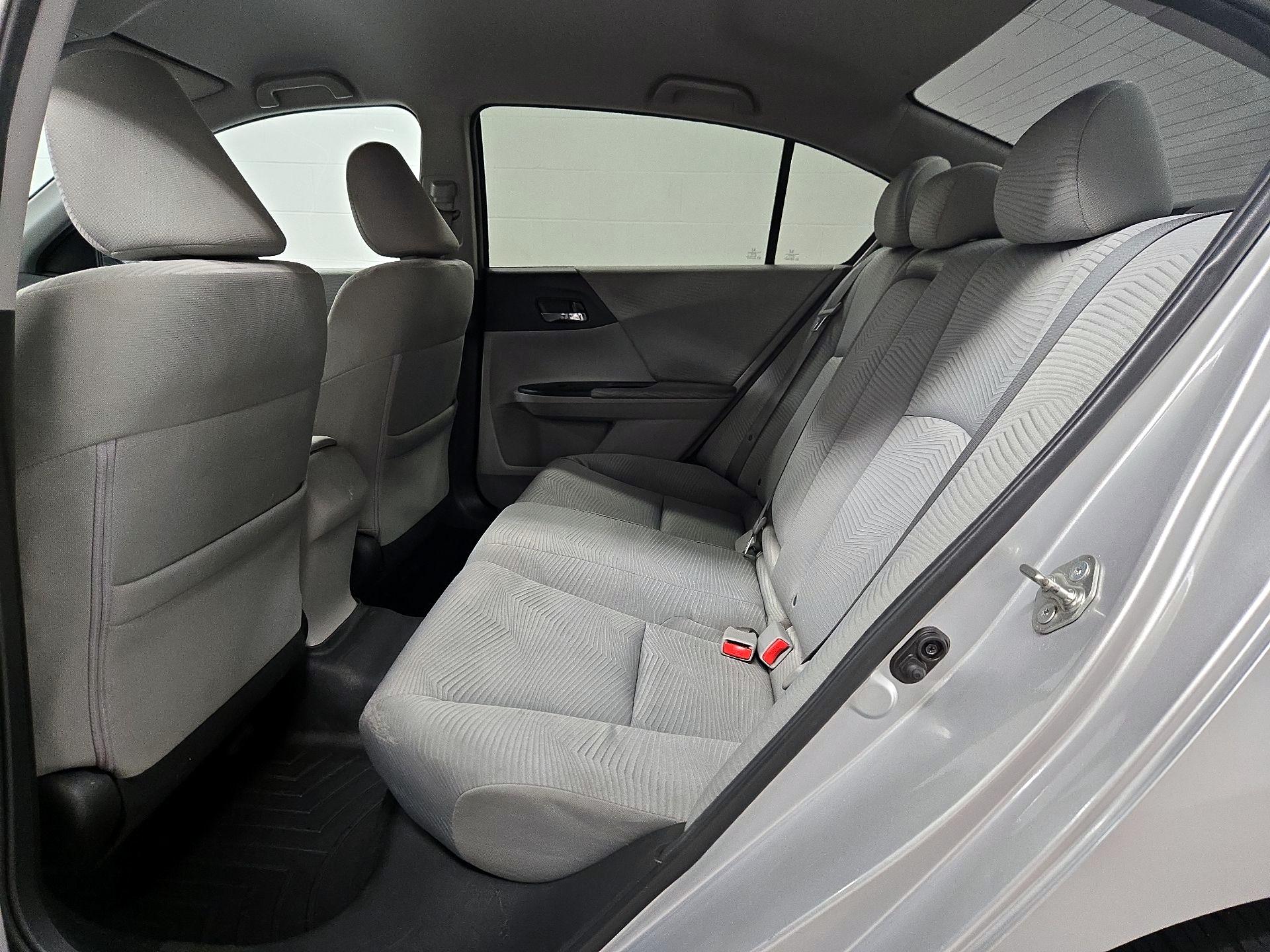 Thumbnail: 2015 Honda Accord - 19