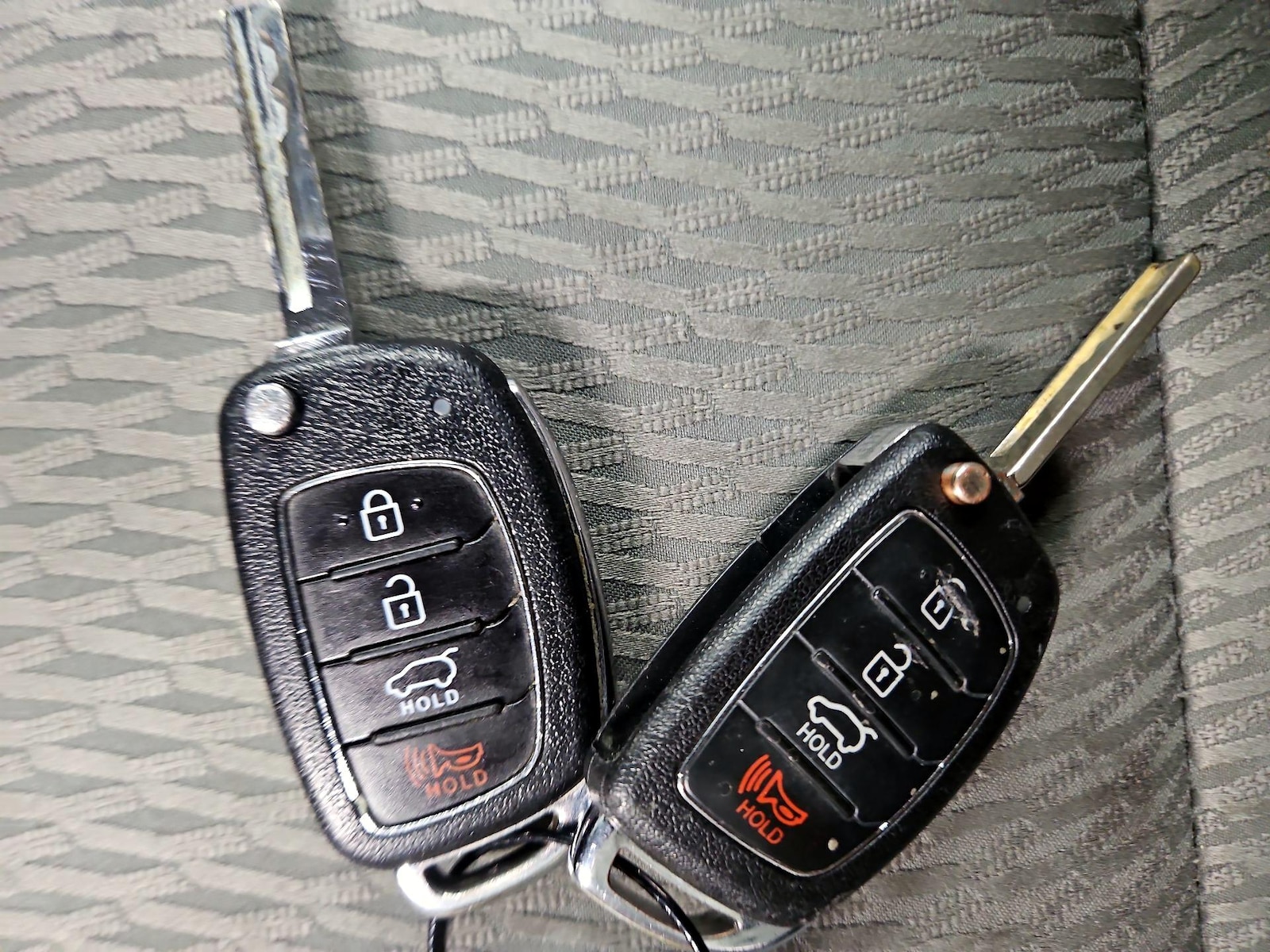 2017 Hyundai Santa Fe SE - Photo 25