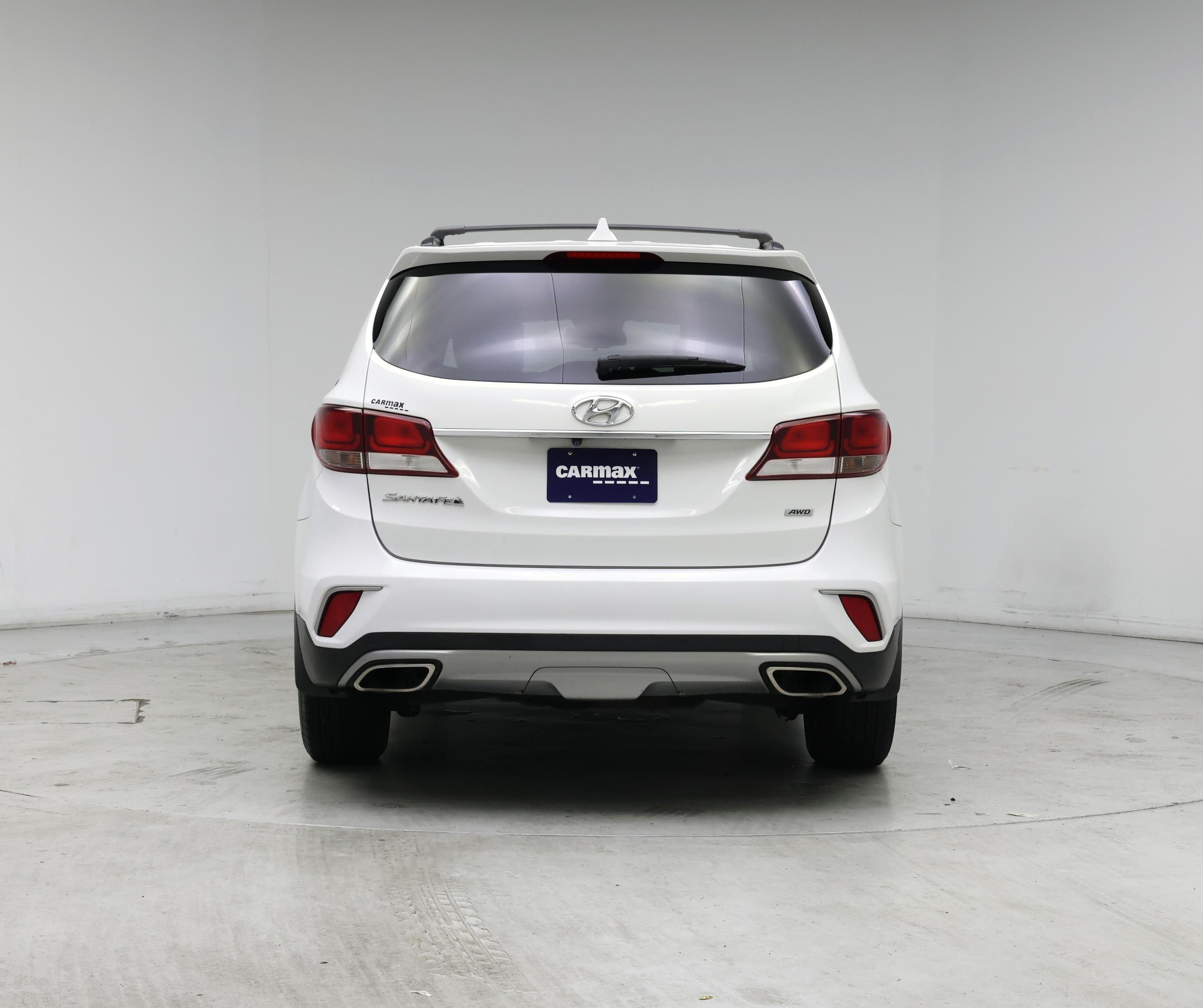 Thumbnail: 2017 Hyundai Santa Fe - 6
