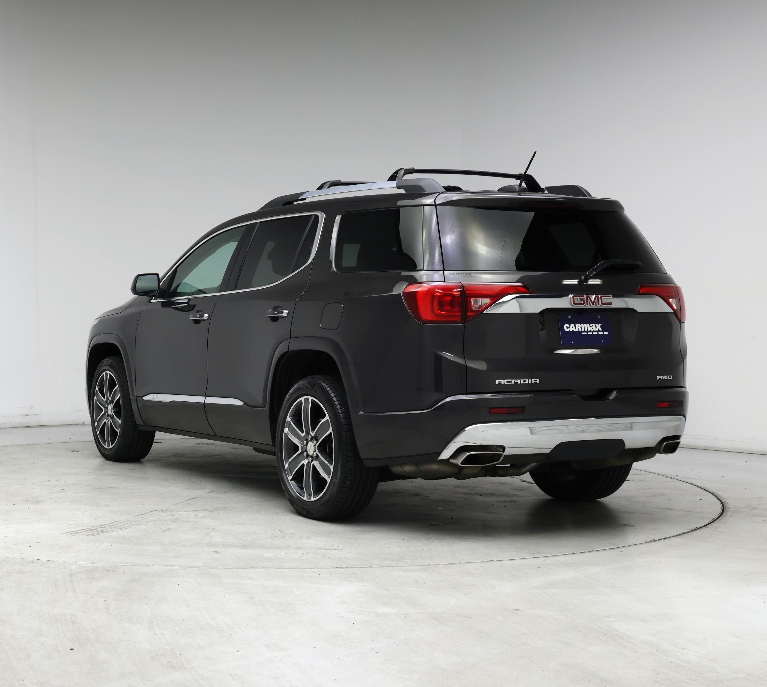 Thumbnail: 2017 GMC Acadia - 2