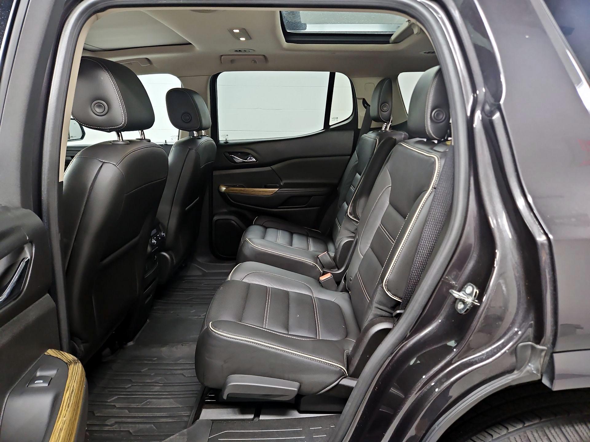 Thumbnail: 2017 GMC Acadia - 19