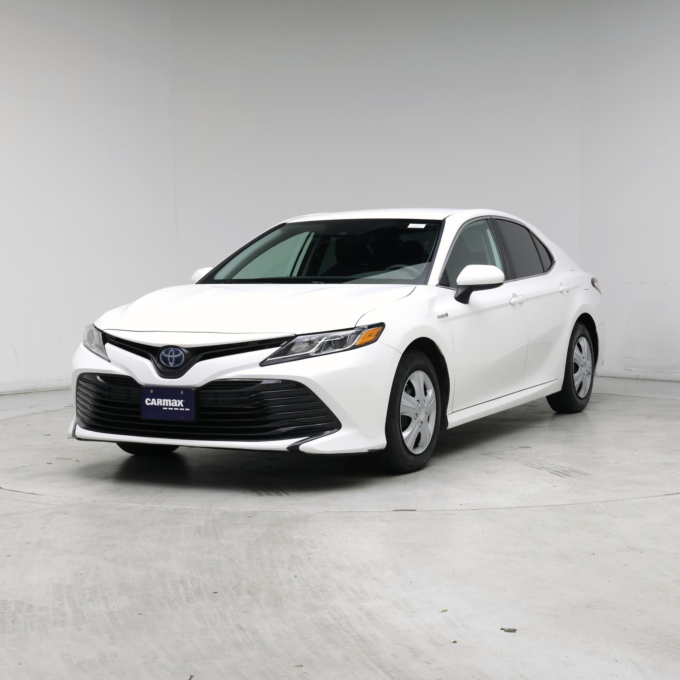 Thumbnail: 2020 Toyota Camry - 4