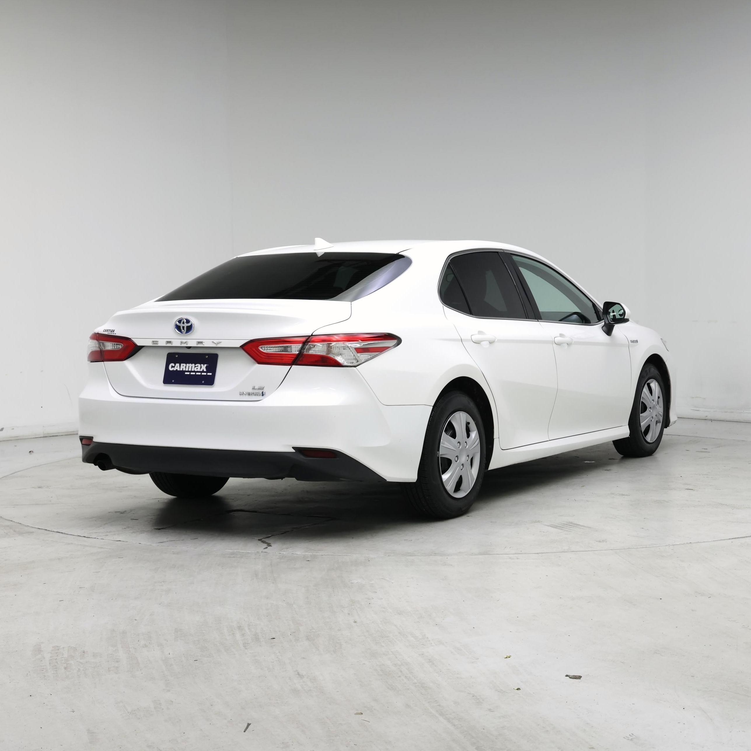 Thumbnail: 2020 Toyota Camry - 8