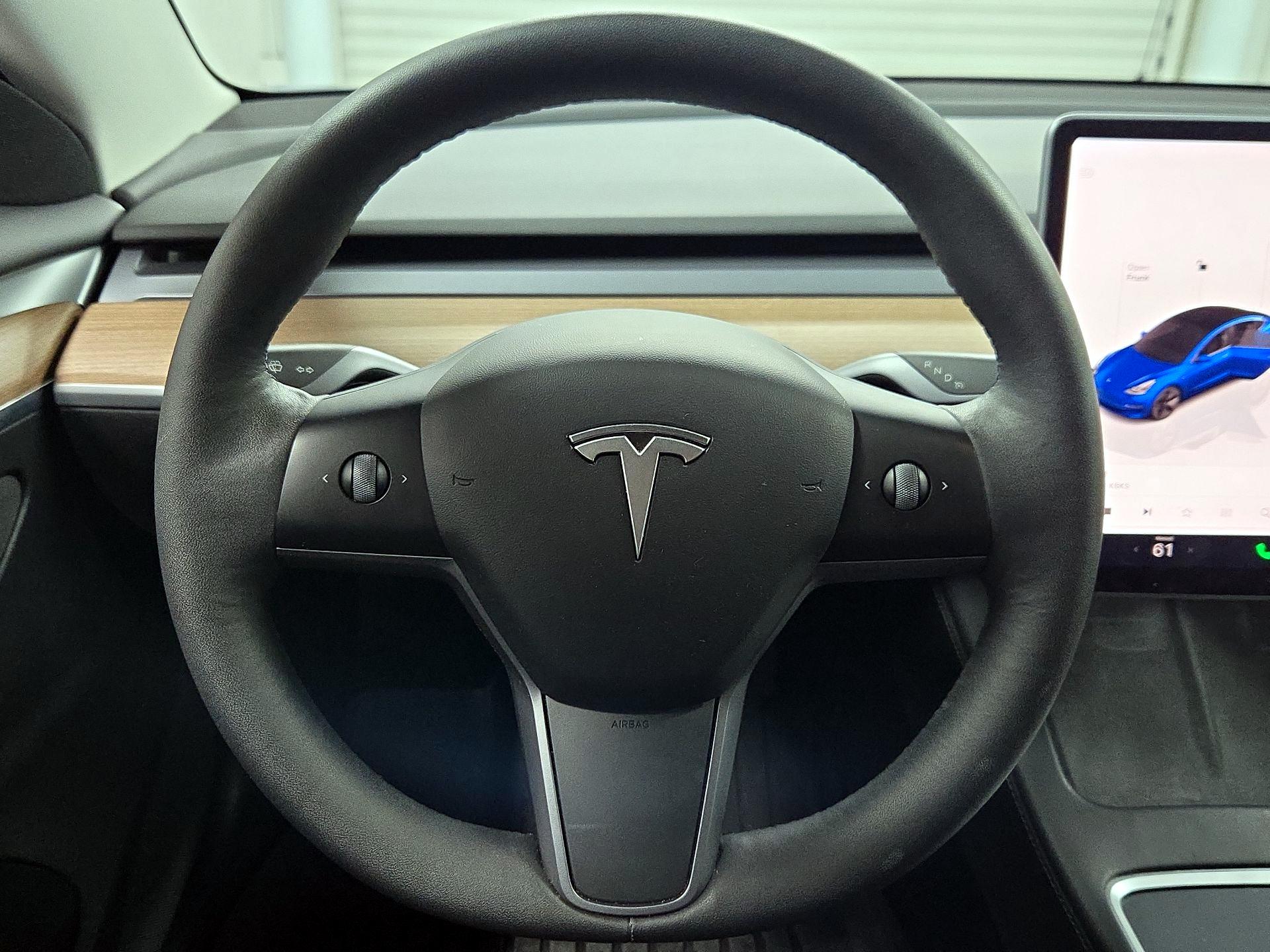 Thumbnail: 2022 Tesla Model 3 - 10