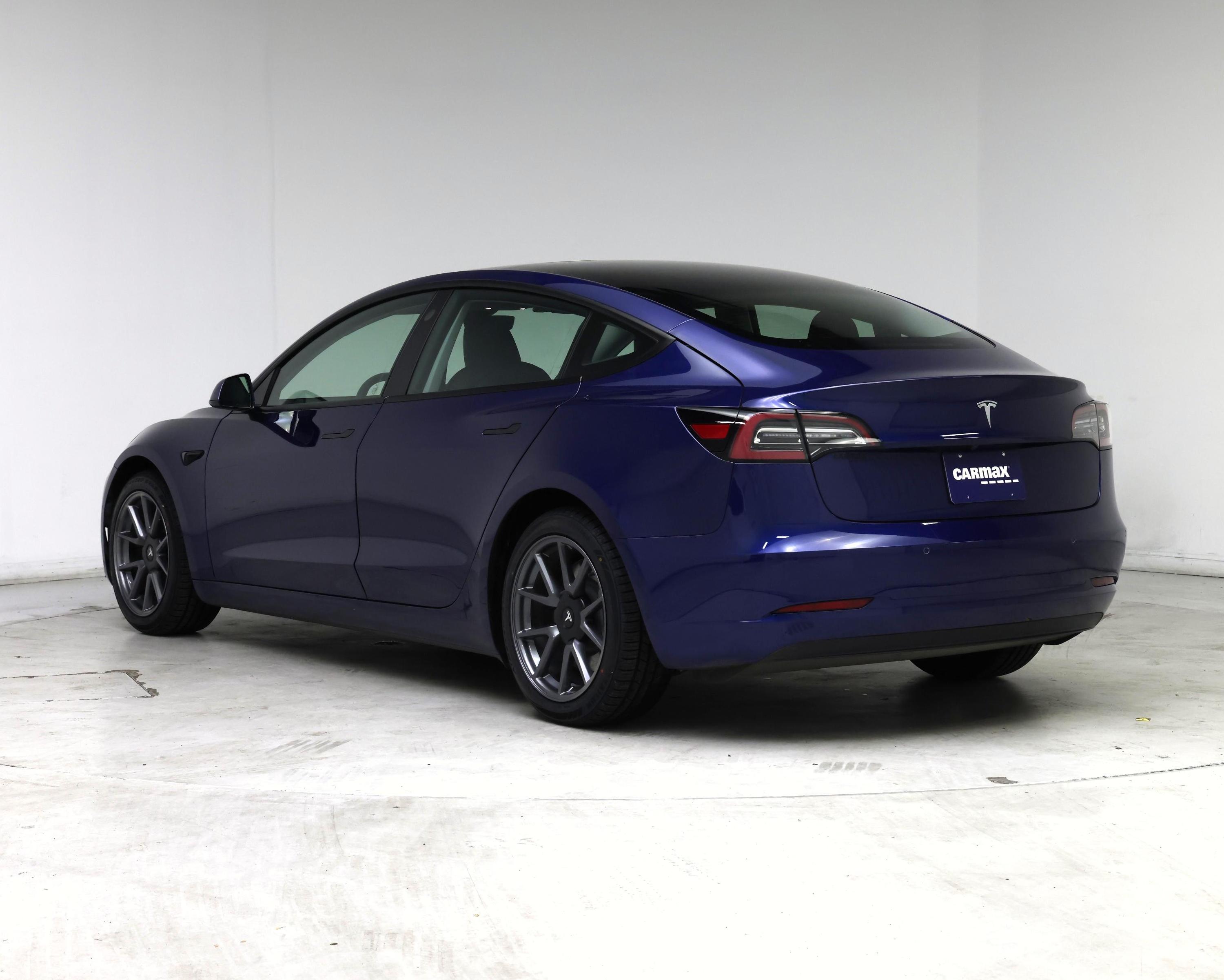 Thumbnail: 2022 Tesla Model 3 - 2