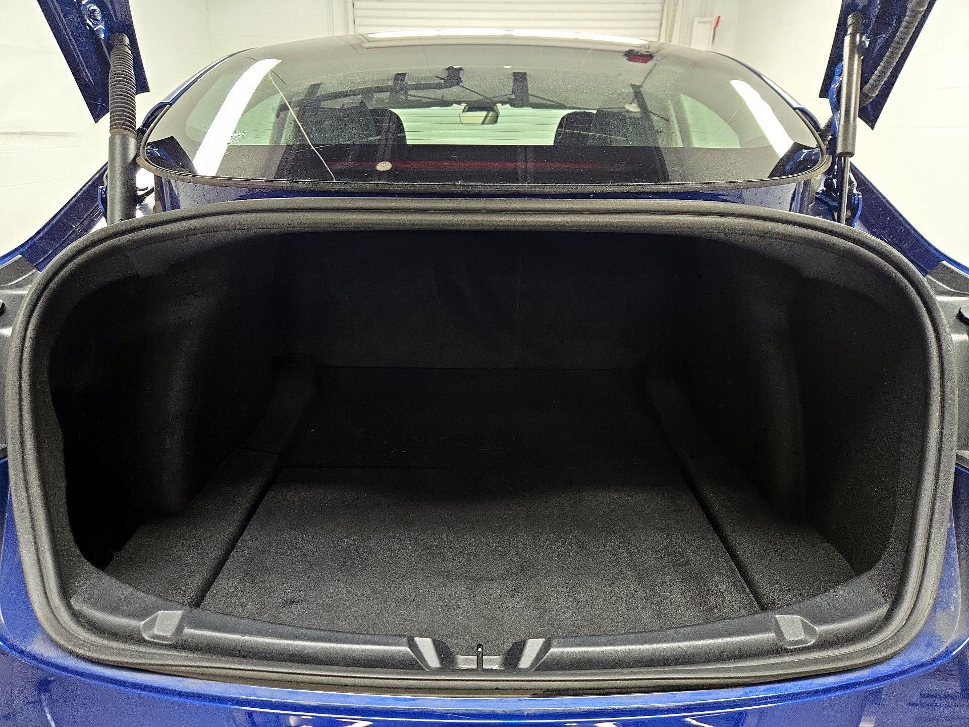 Thumbnail: 2022 Tesla Model 3 - 20
