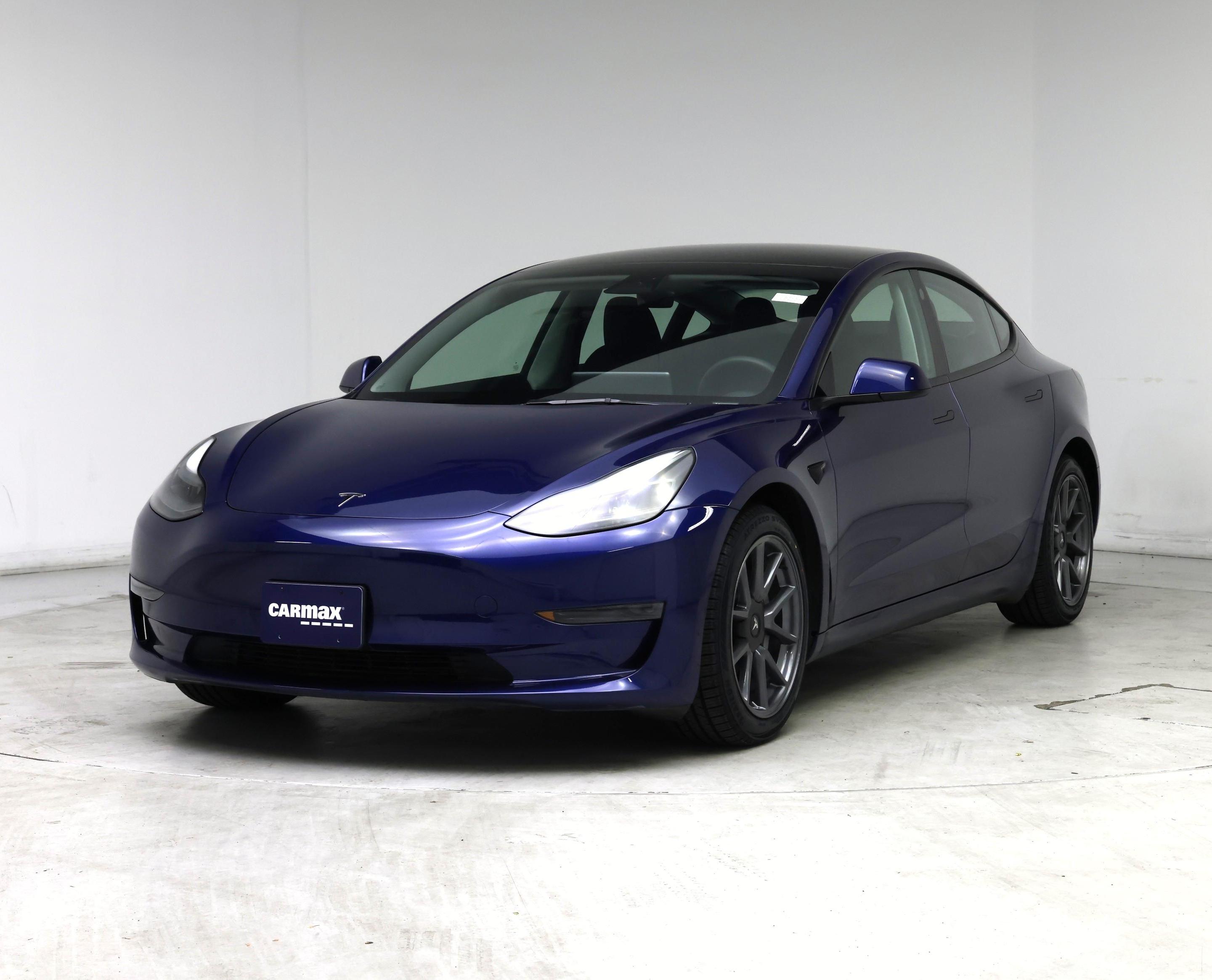 Thumbnail: 2022 Tesla Model 3 - 4