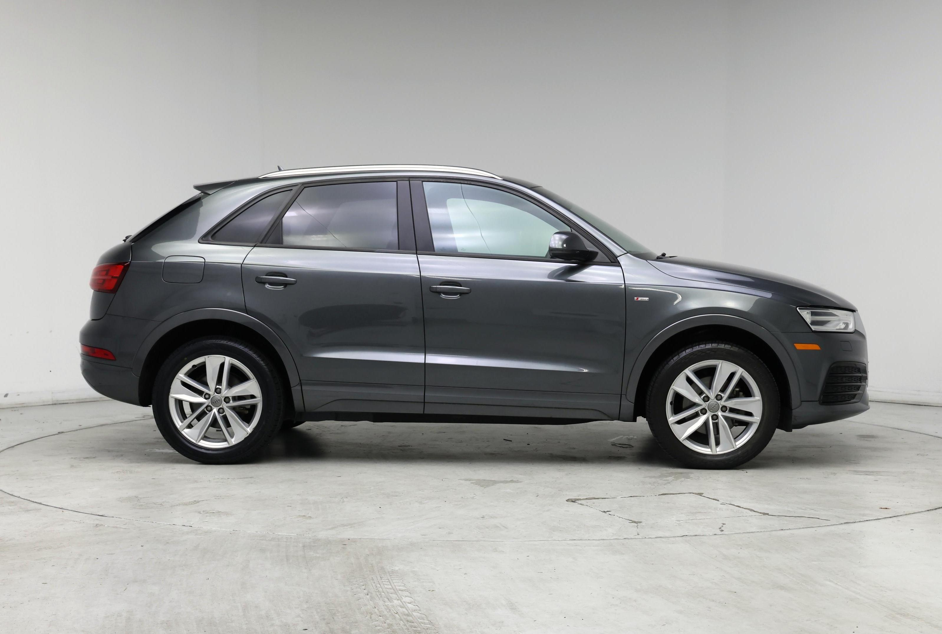 Thumbnail: 2018 Audi Q3 - 7