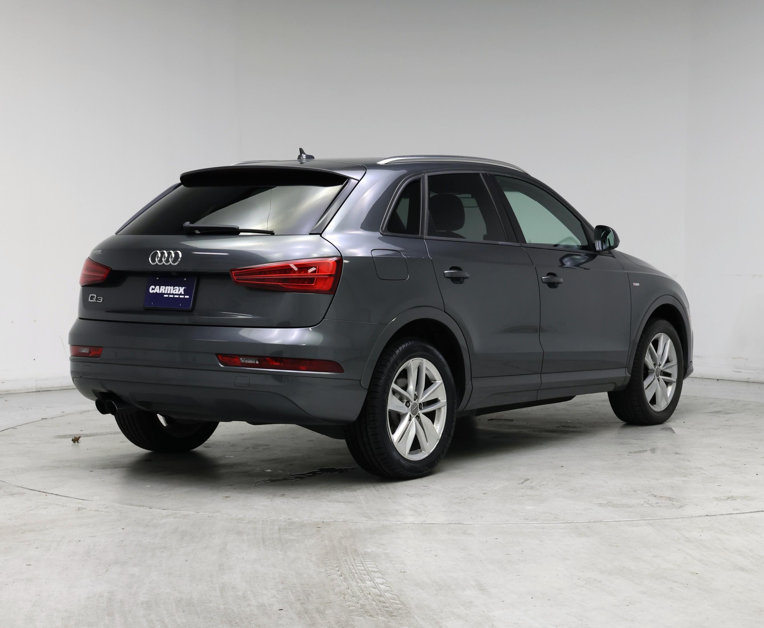Thumbnail: 2018 Audi Q3 - 8