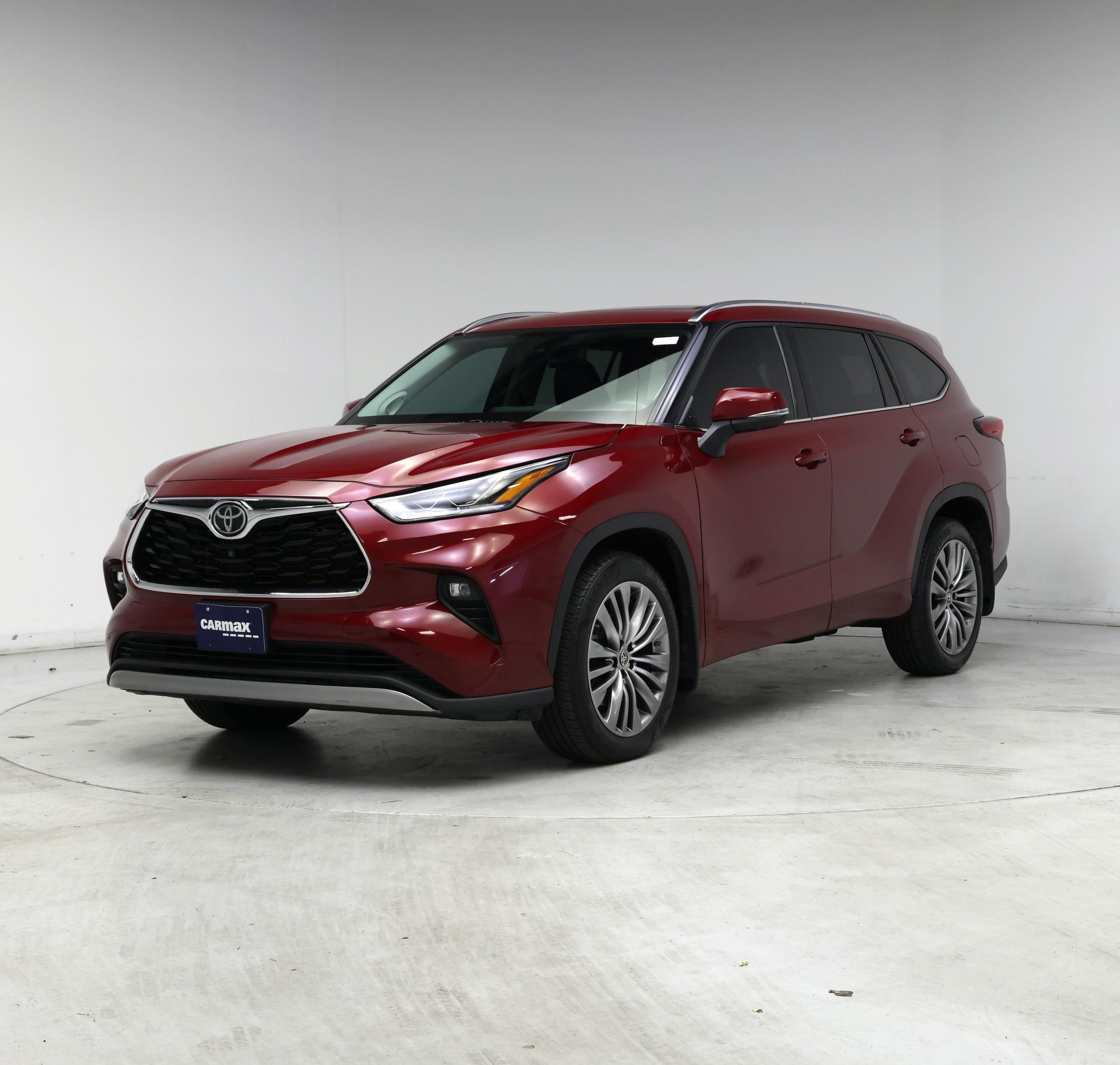 Thumbnail: 2021 Toyota Highlander - 4