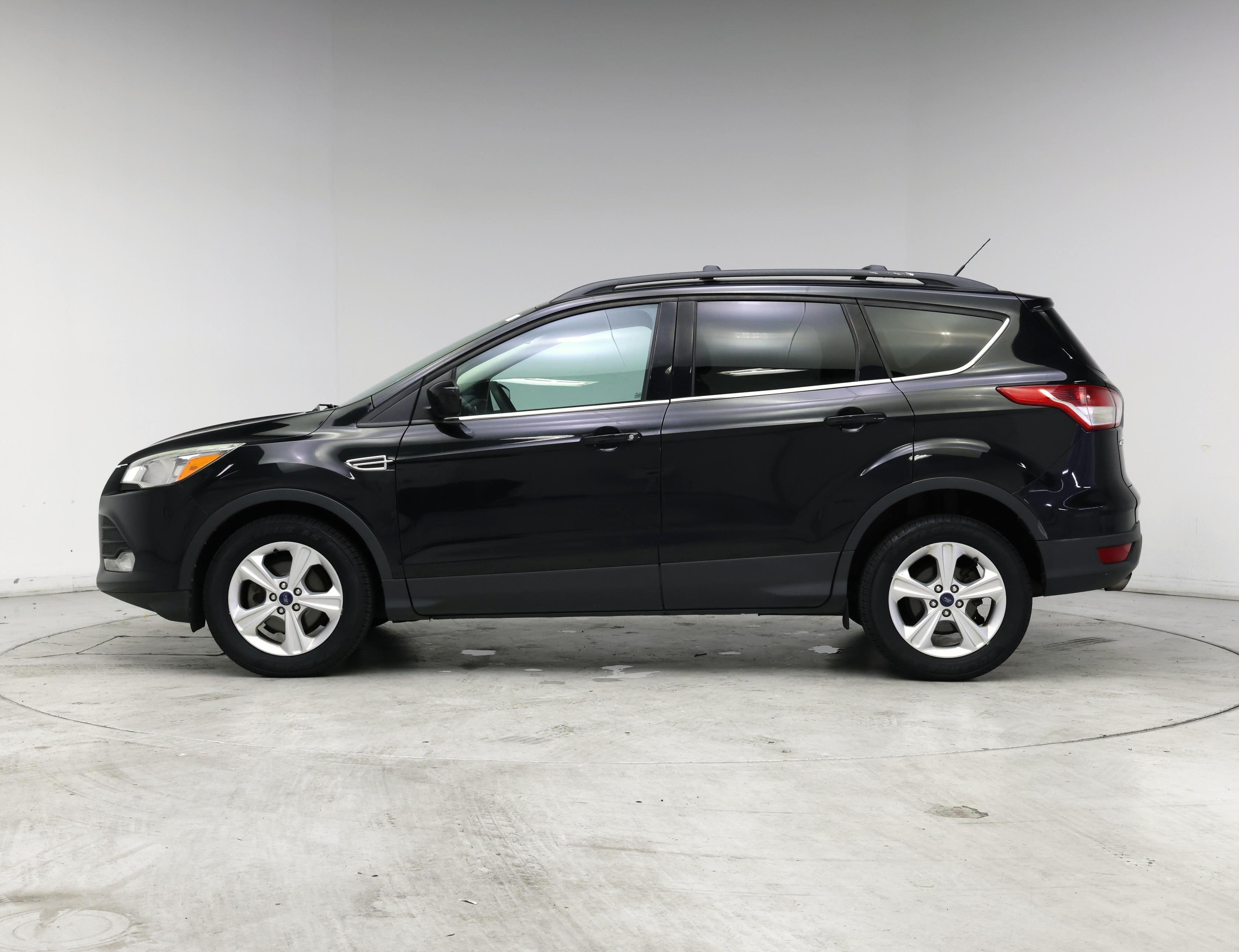 Thumbnail: 2014 Ford Escape - 3