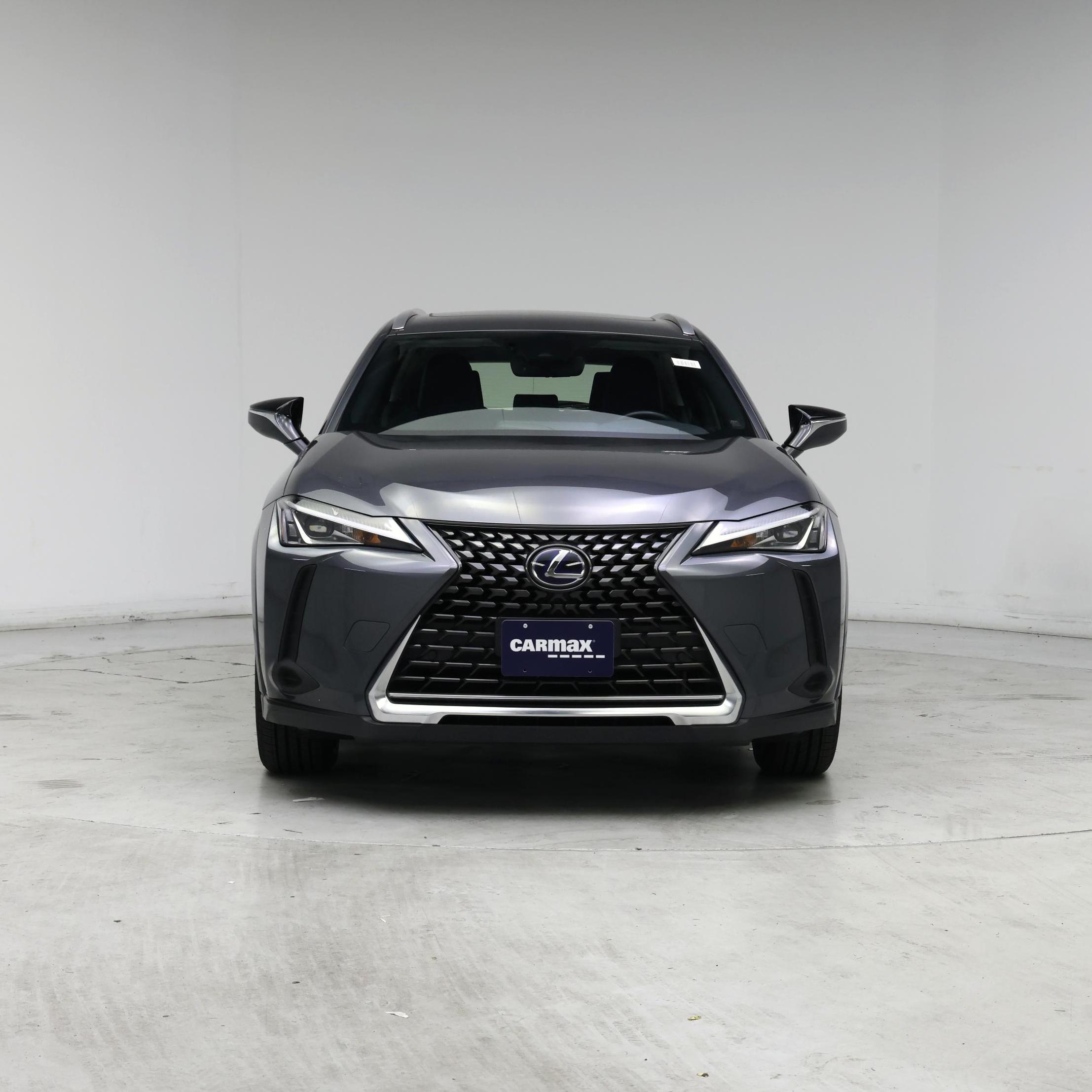 Thumbnail: 2022 Lexus UX - 5