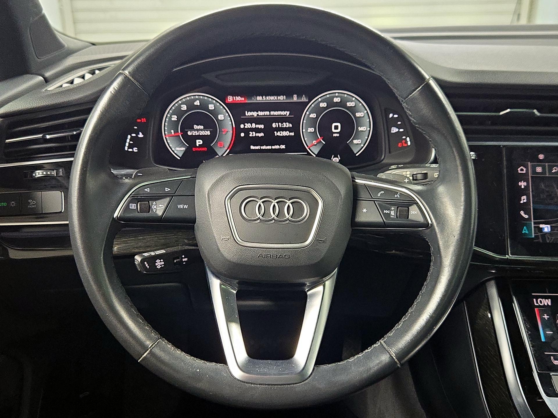 Thumbnail: 2021 Audi Q7 - 10