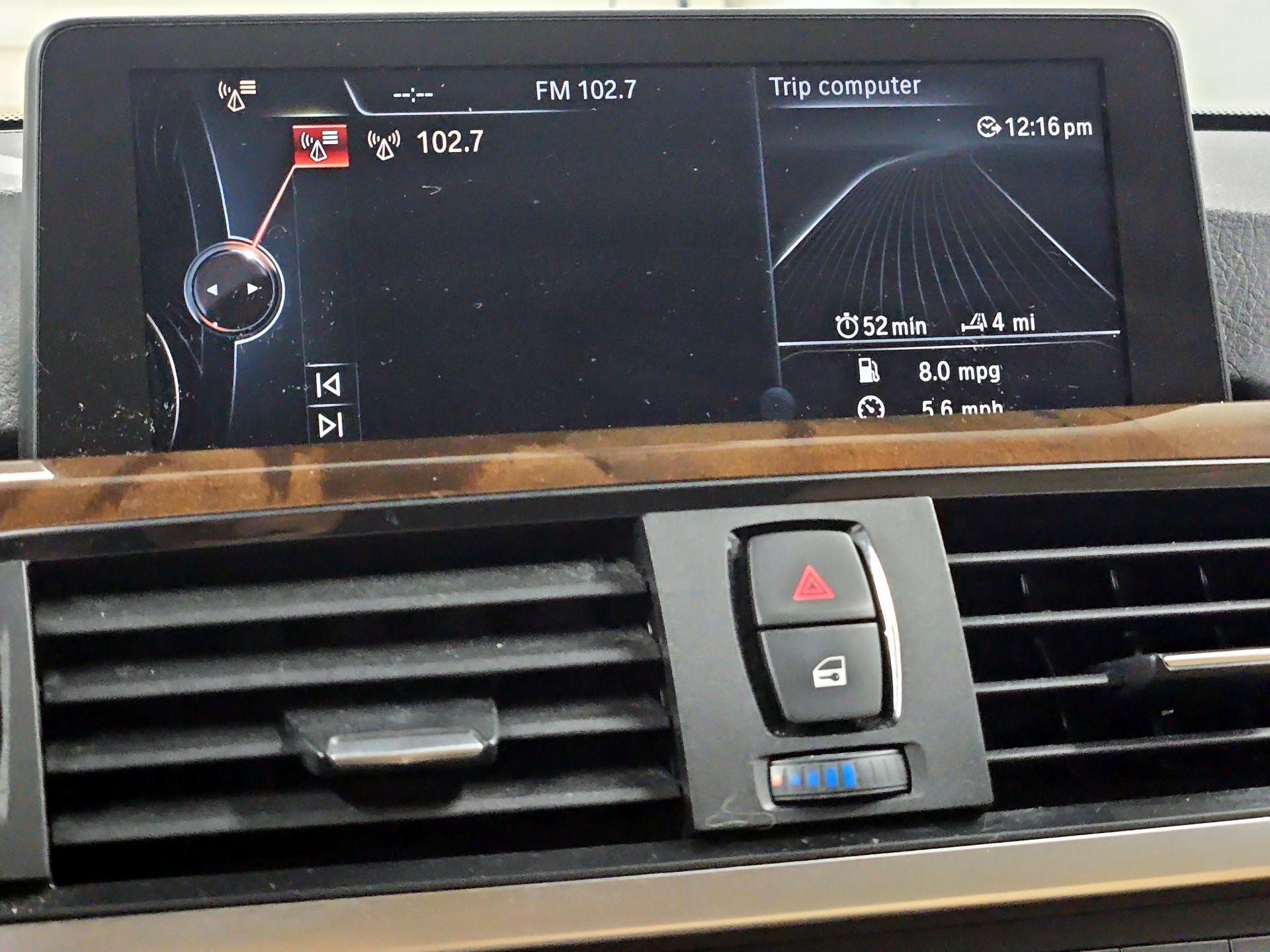 Thumbnail: 2015 BMW 3 Series - 16