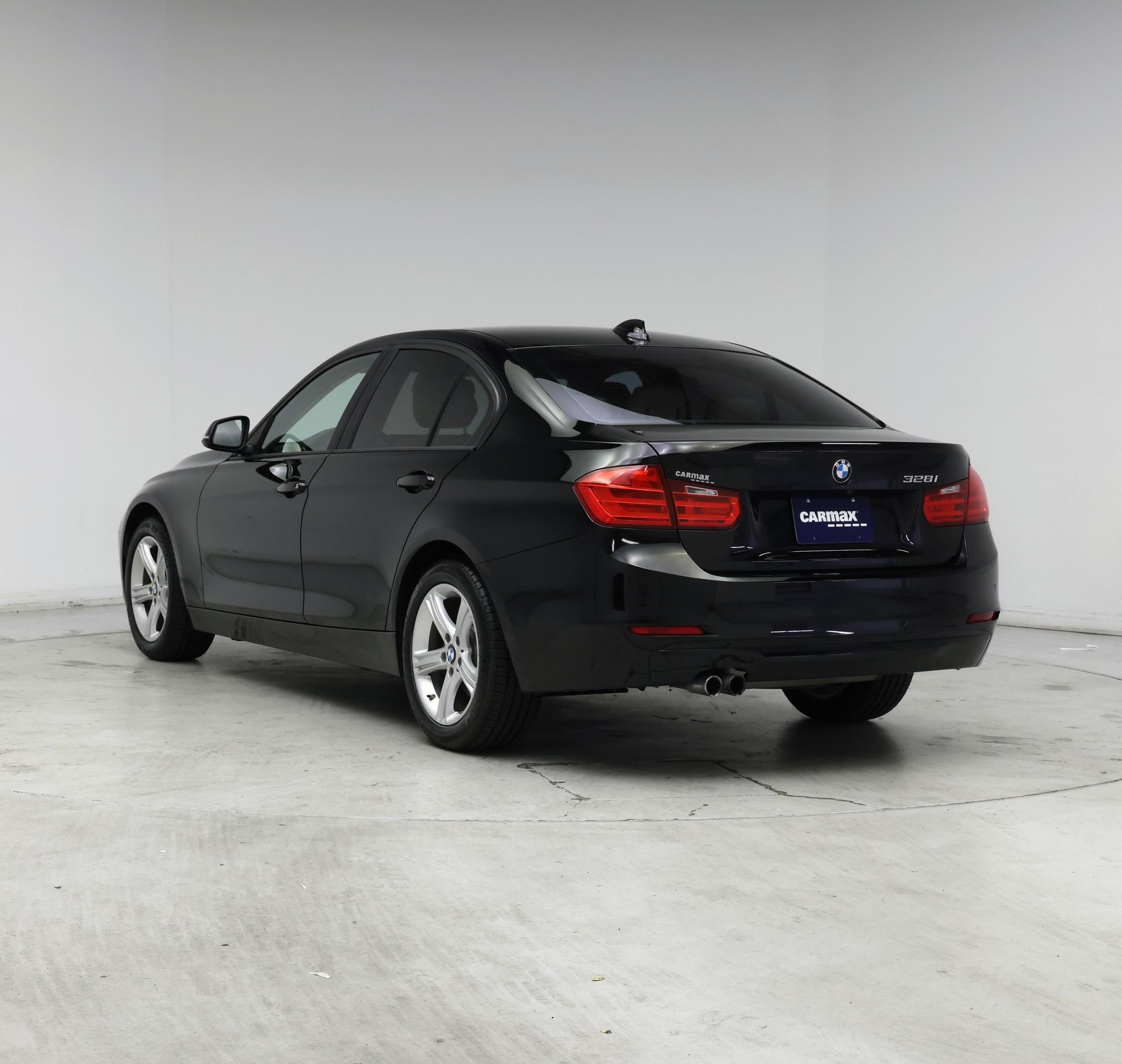 Thumbnail: 2015 BMW 3 Series - 2