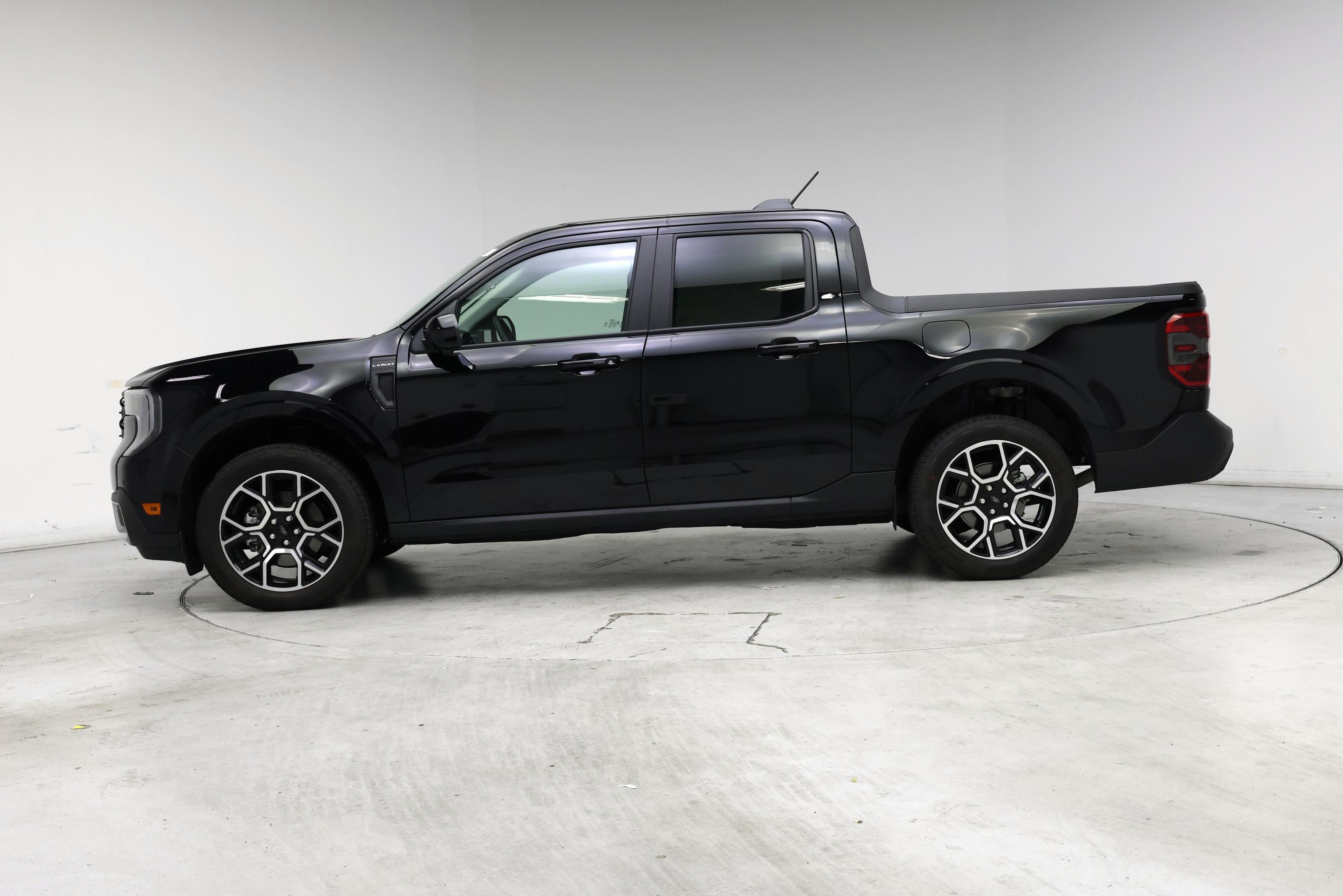 Thumbnail: 2025 Ford Maverick - 3
