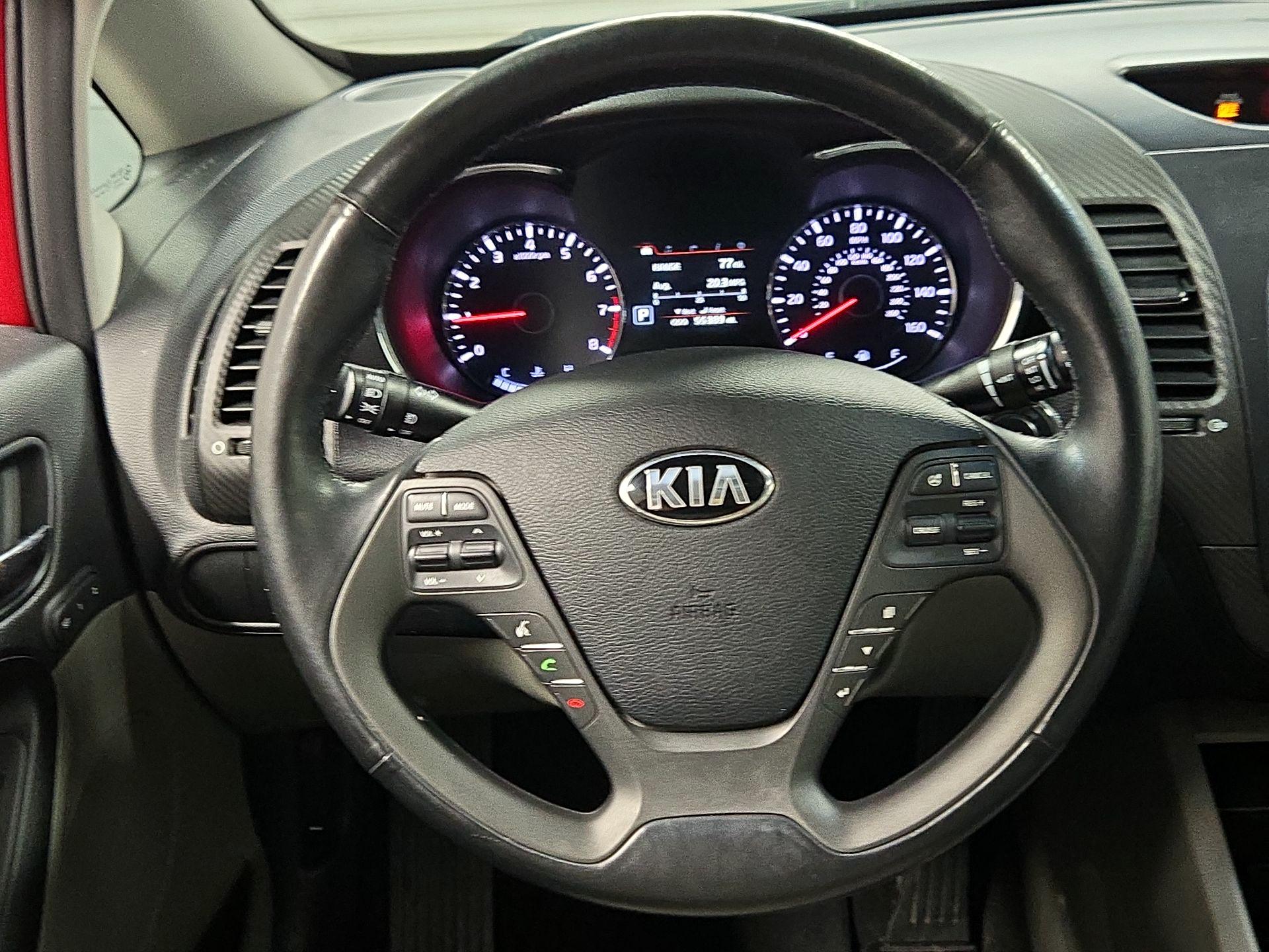 Thumbnail: 2014 Kia Forte - 10