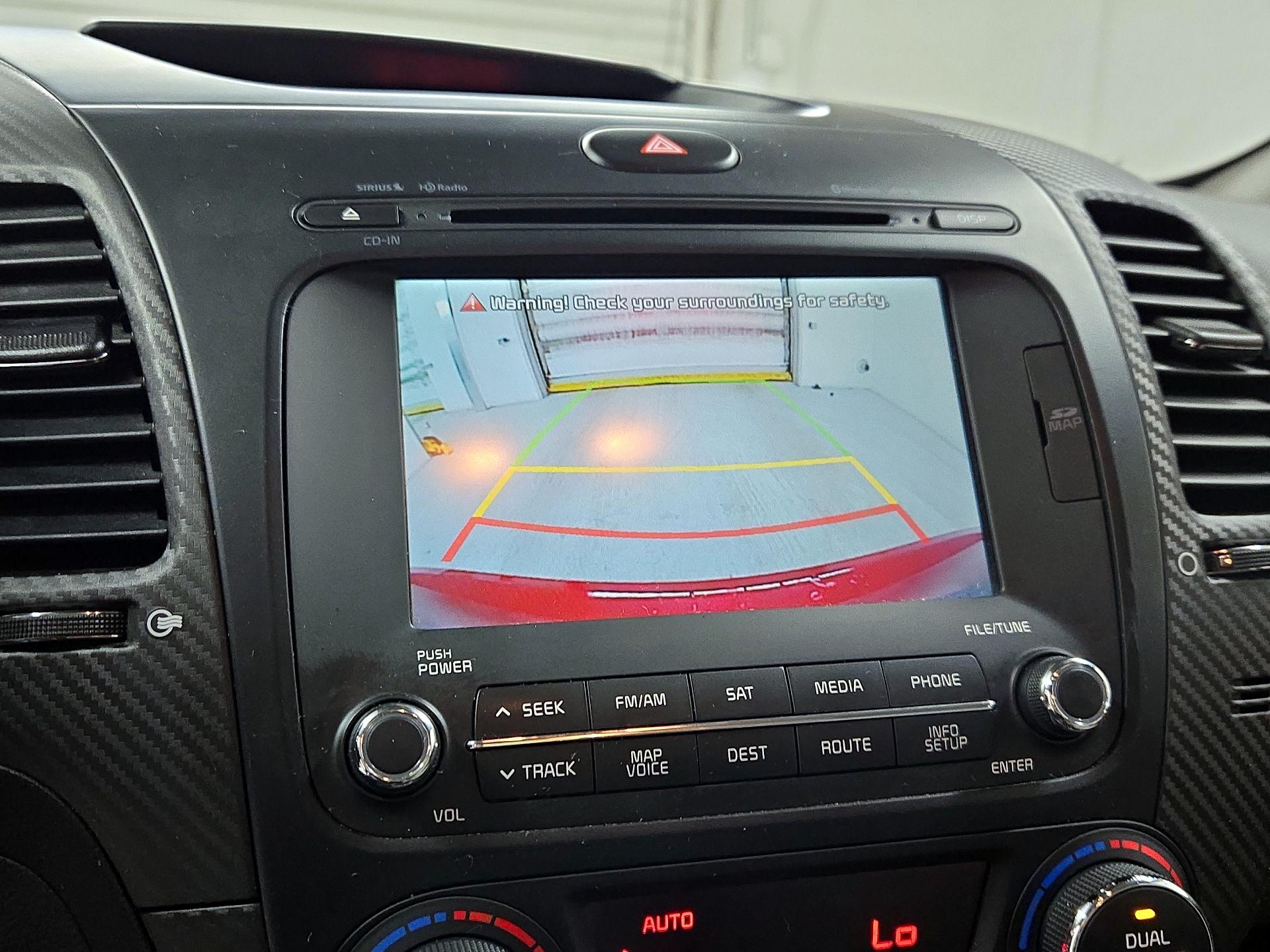 Thumbnail: 2014 Kia Forte - 15