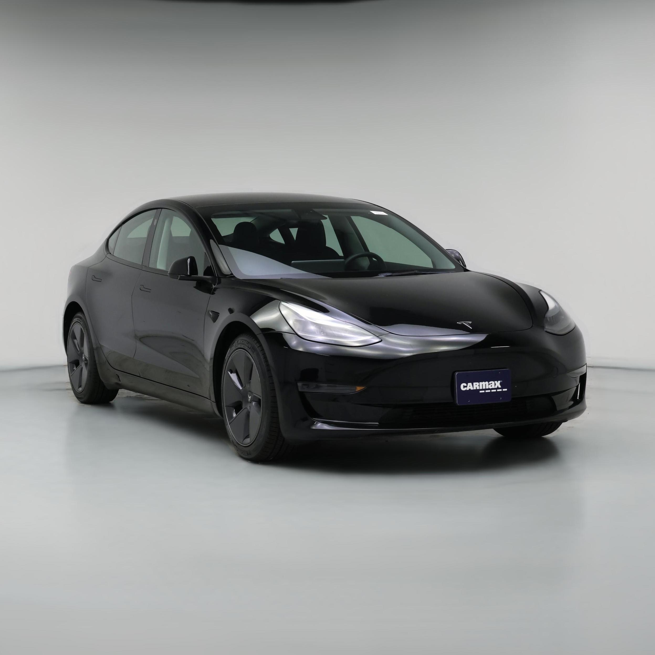 Thumbnail: 2023 Tesla Model 3 - 1