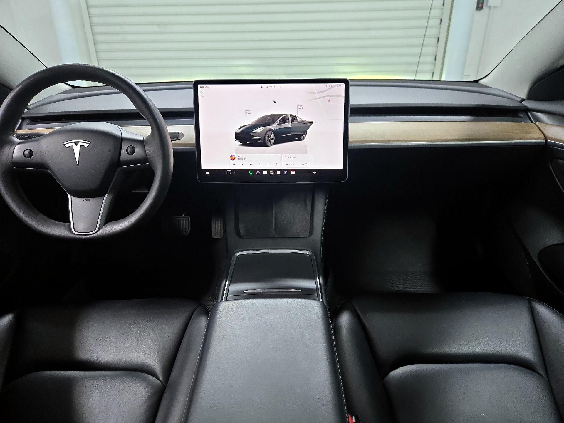 Thumbnail: 2023 Tesla Model 3 - 9