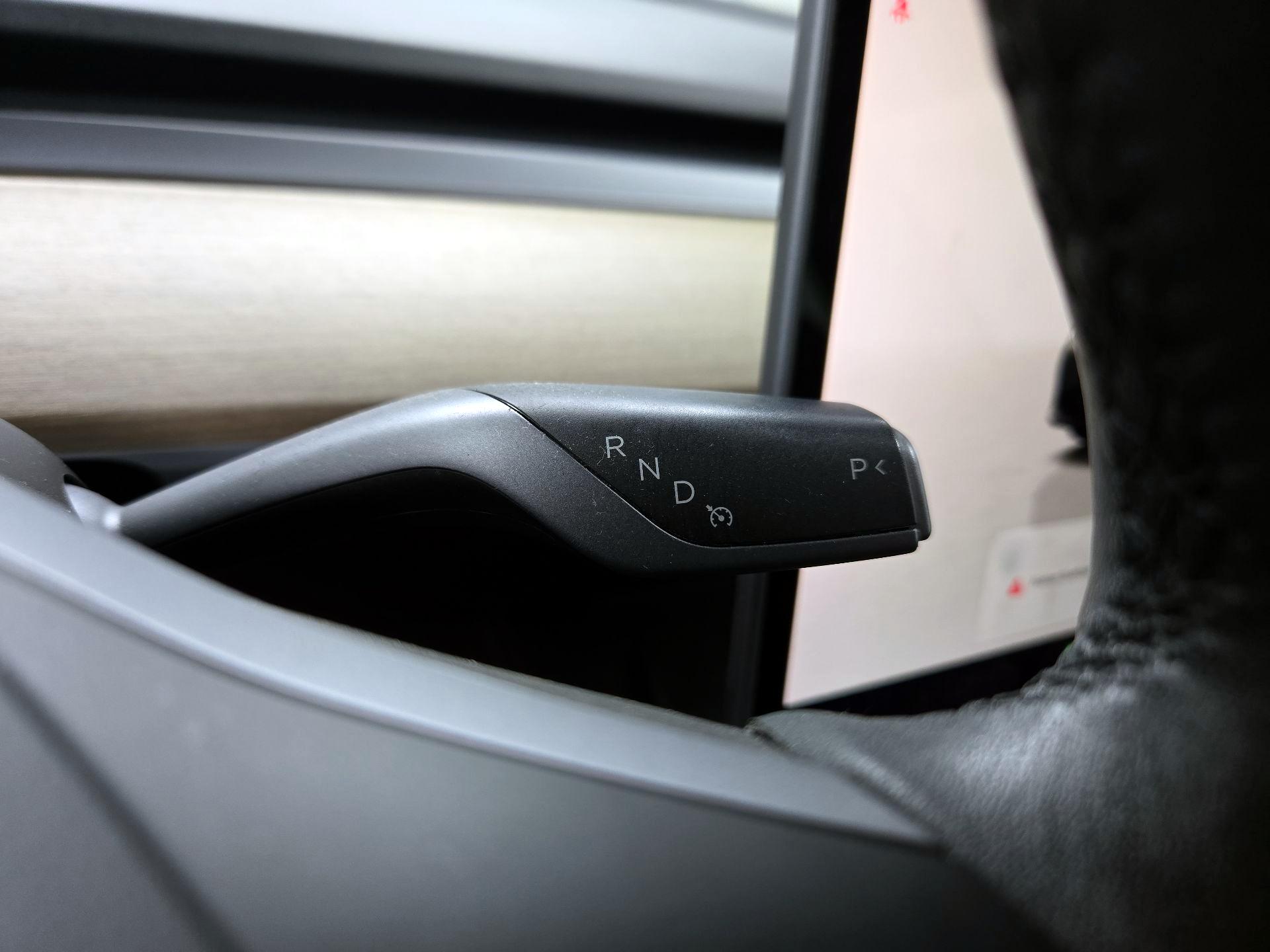 Thumbnail: 2023 Tesla Model 3 - 17