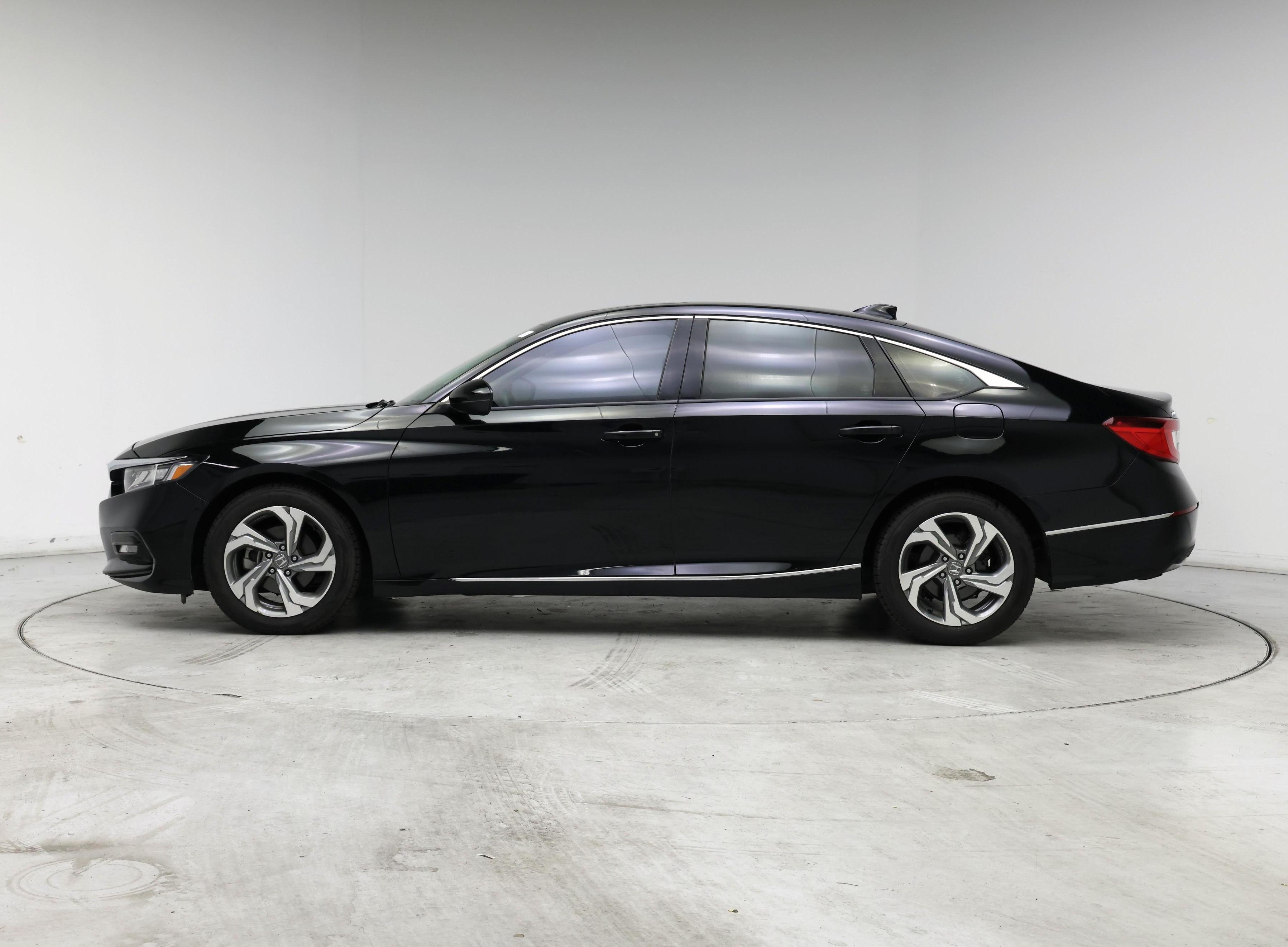 Thumbnail: 2018 Honda Accord - 3
