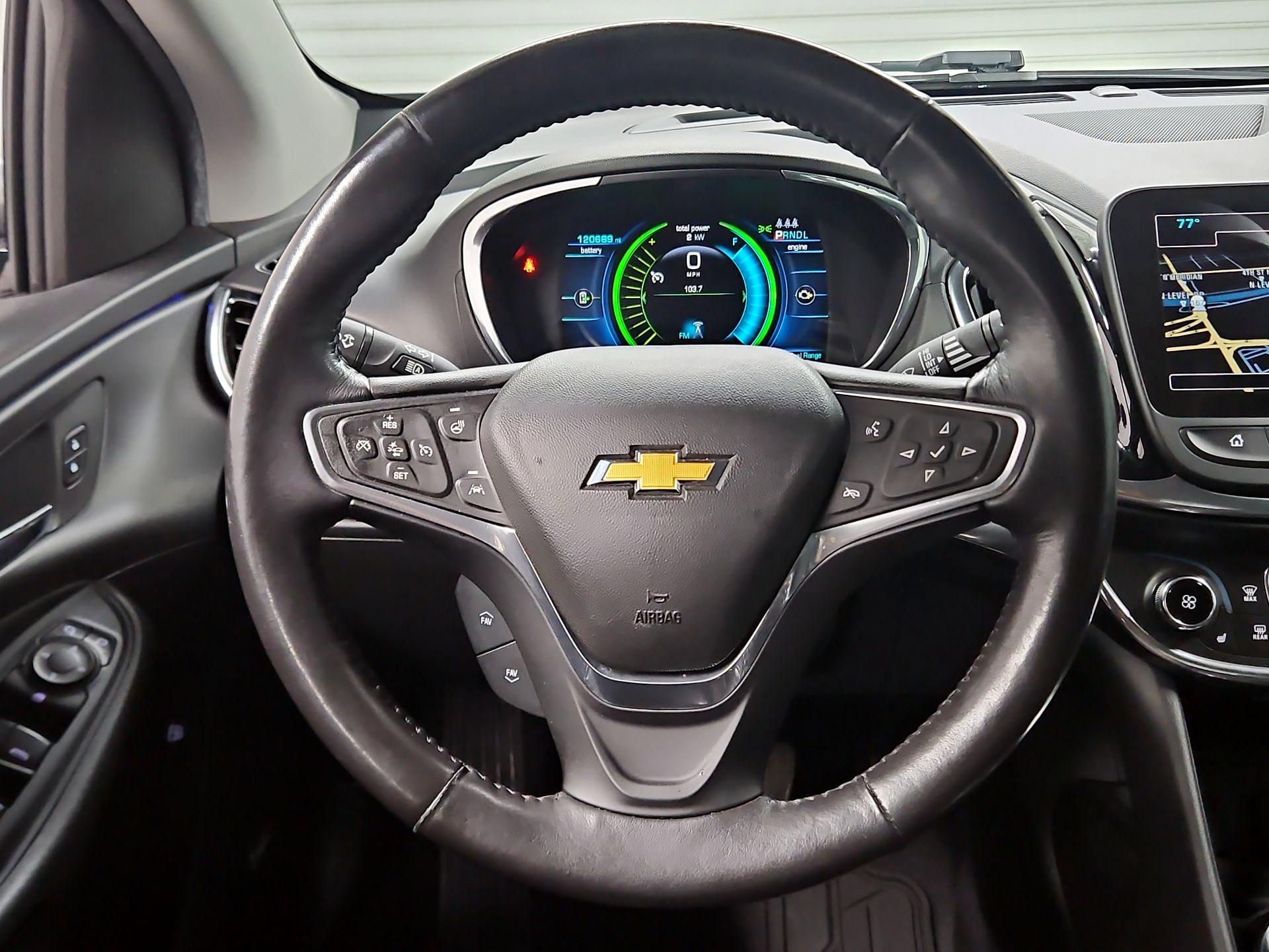 Thumbnail: 2016 Chevrolet Volt - 10