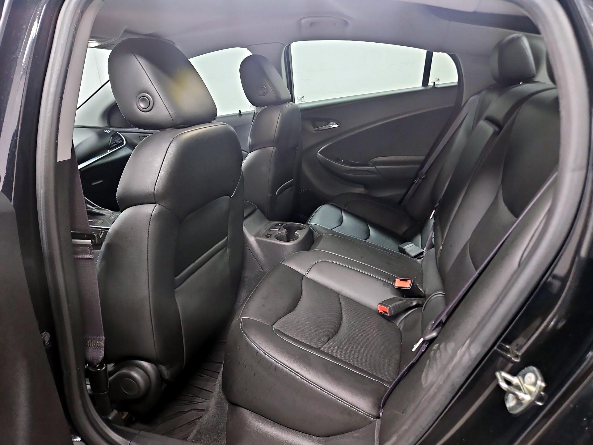 Thumbnail: 2016 Chevrolet Volt - 20