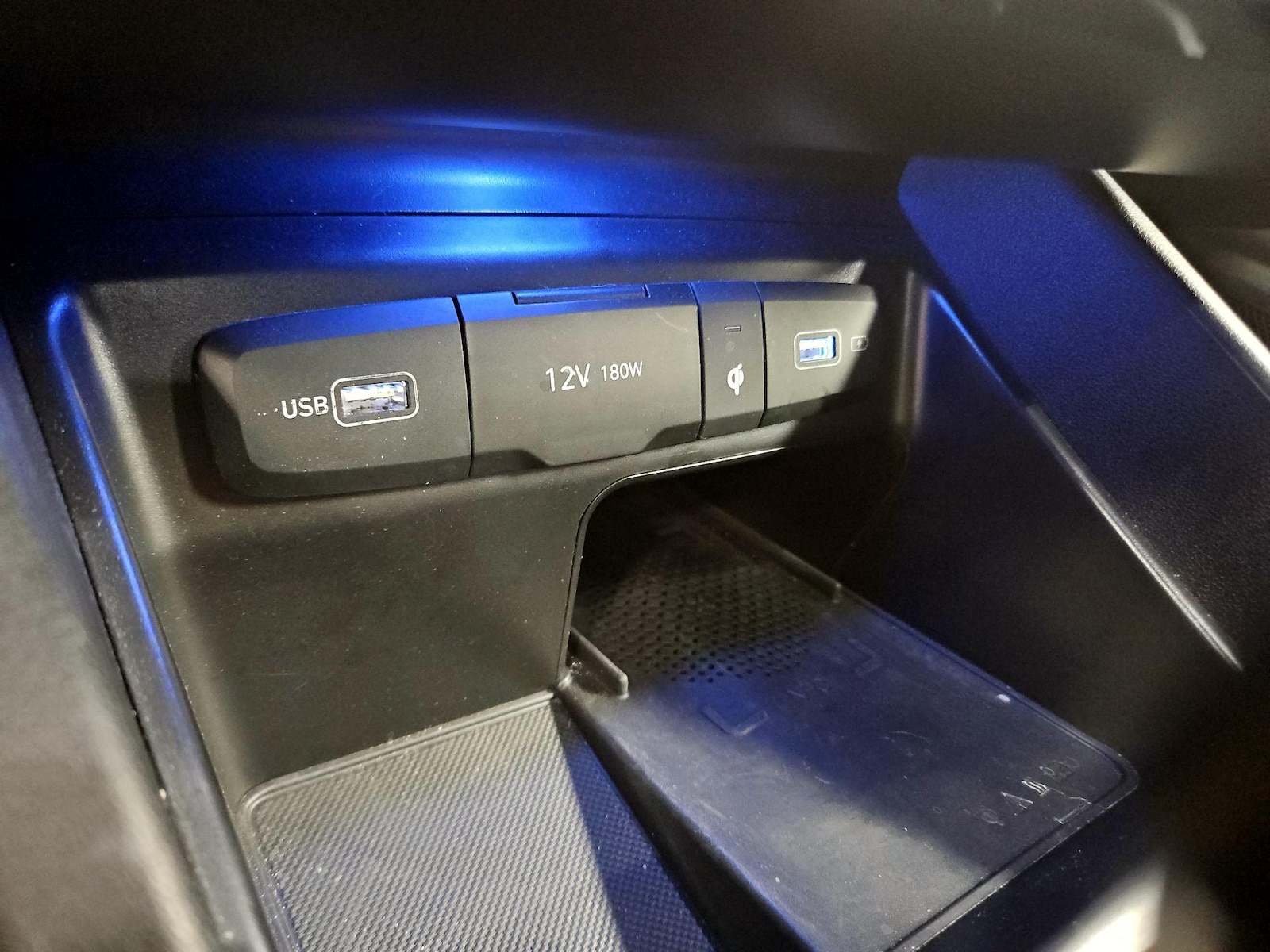 2024 Hyundai Santa Cruz Limited - Photo 20