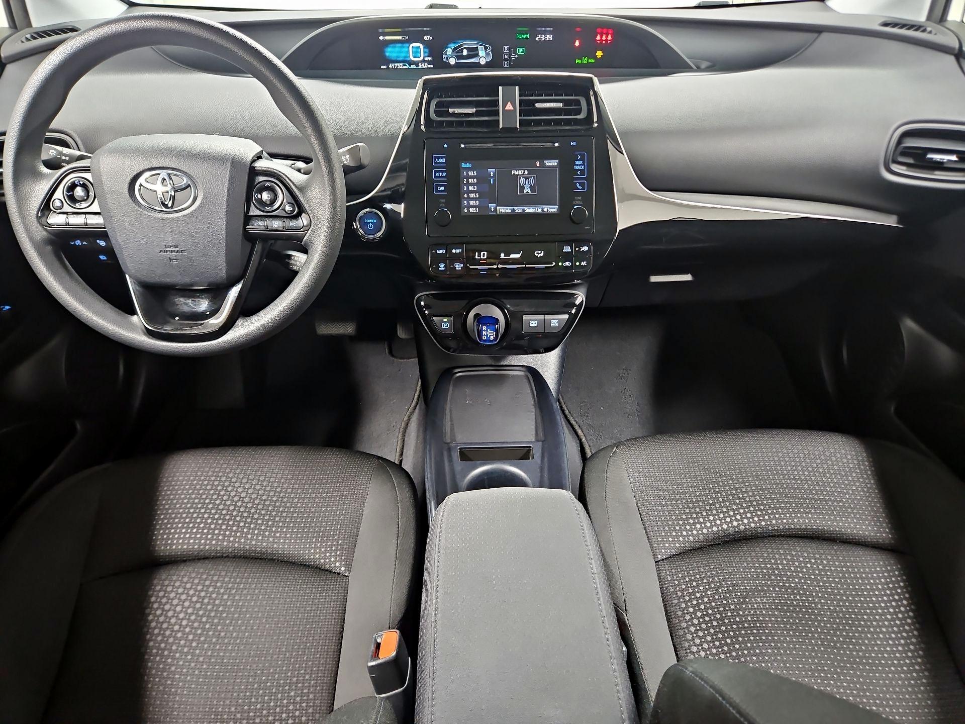 Thumbnail: 2019 Toyota Prius - 9