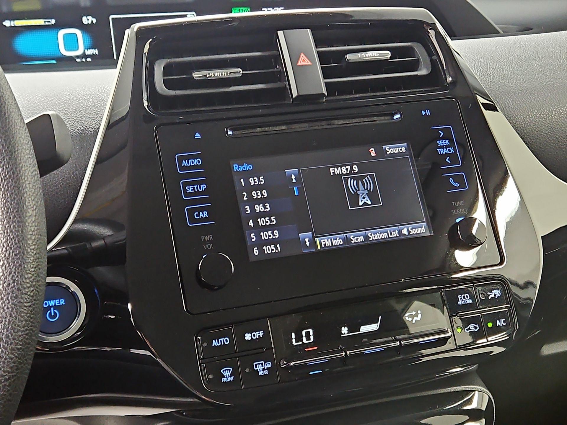 Thumbnail: 2019 Toyota Prius - 15