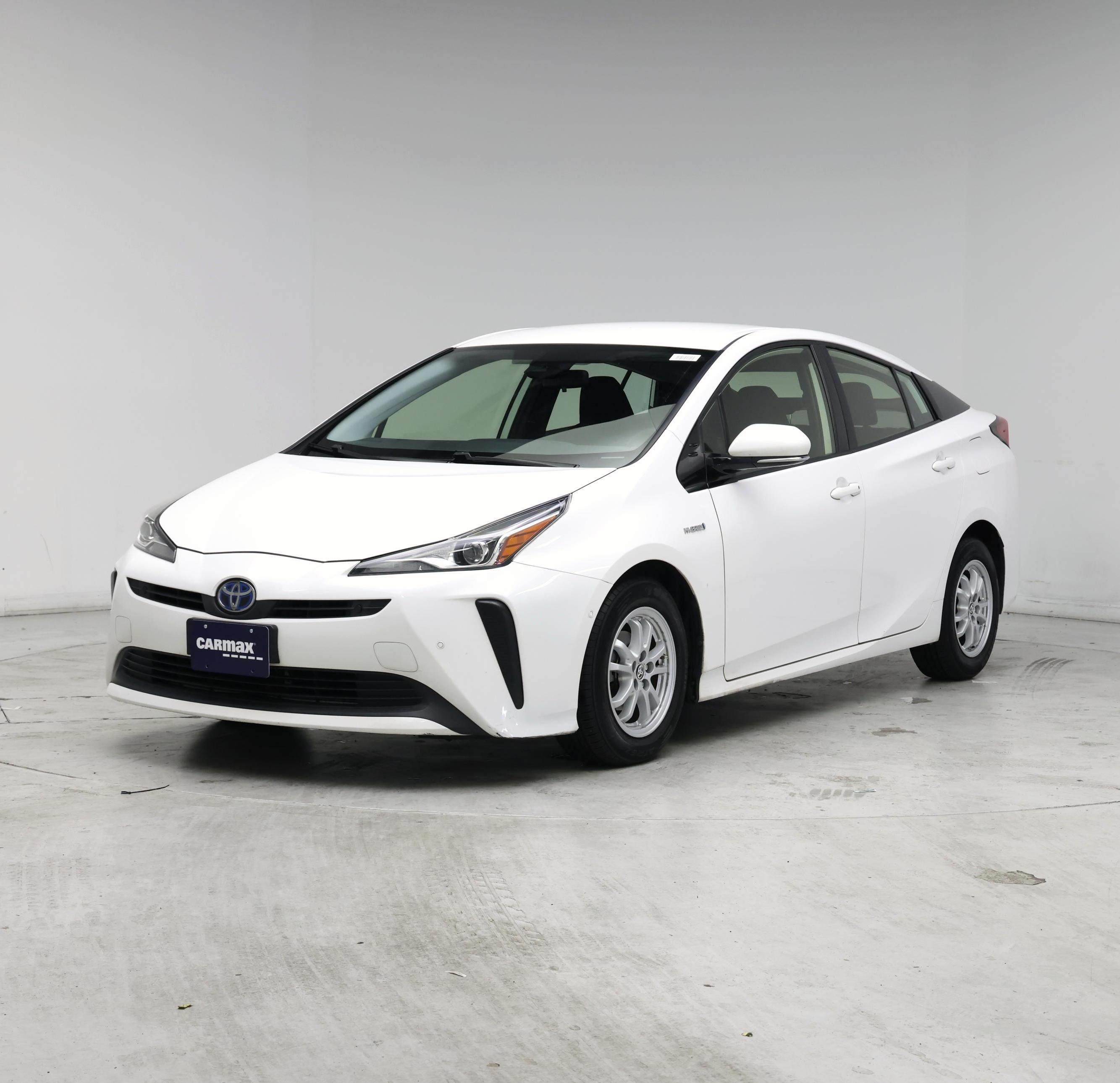 Thumbnail: 2019 Toyota Prius - 4