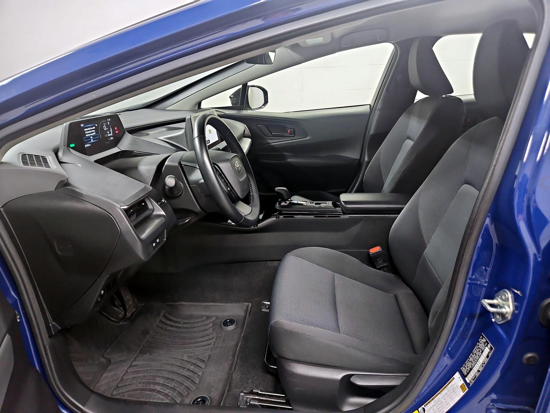 Thumbnail: 2023 Toyota Prius - 11