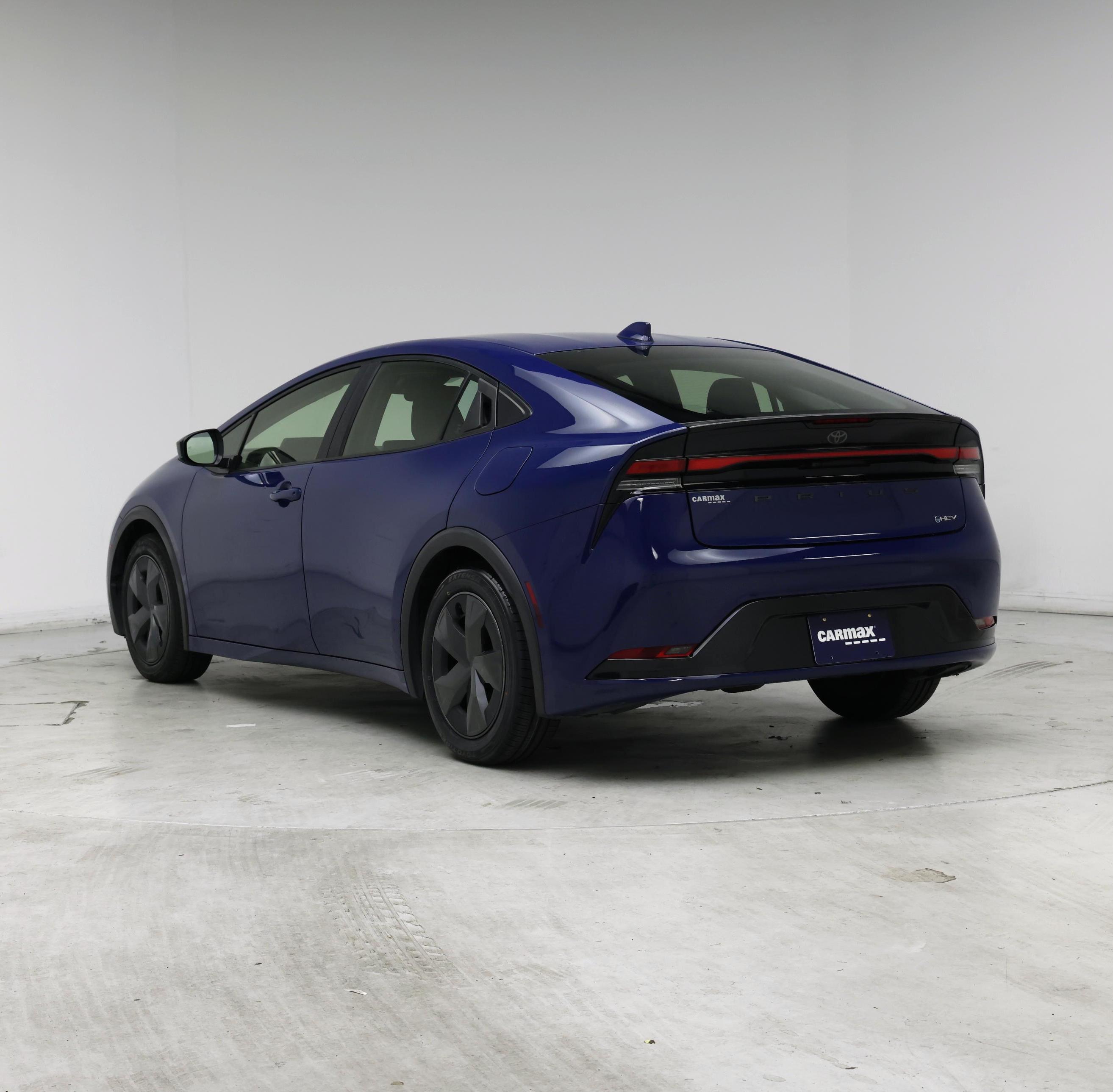Thumbnail: 2023 Toyota Prius - 2