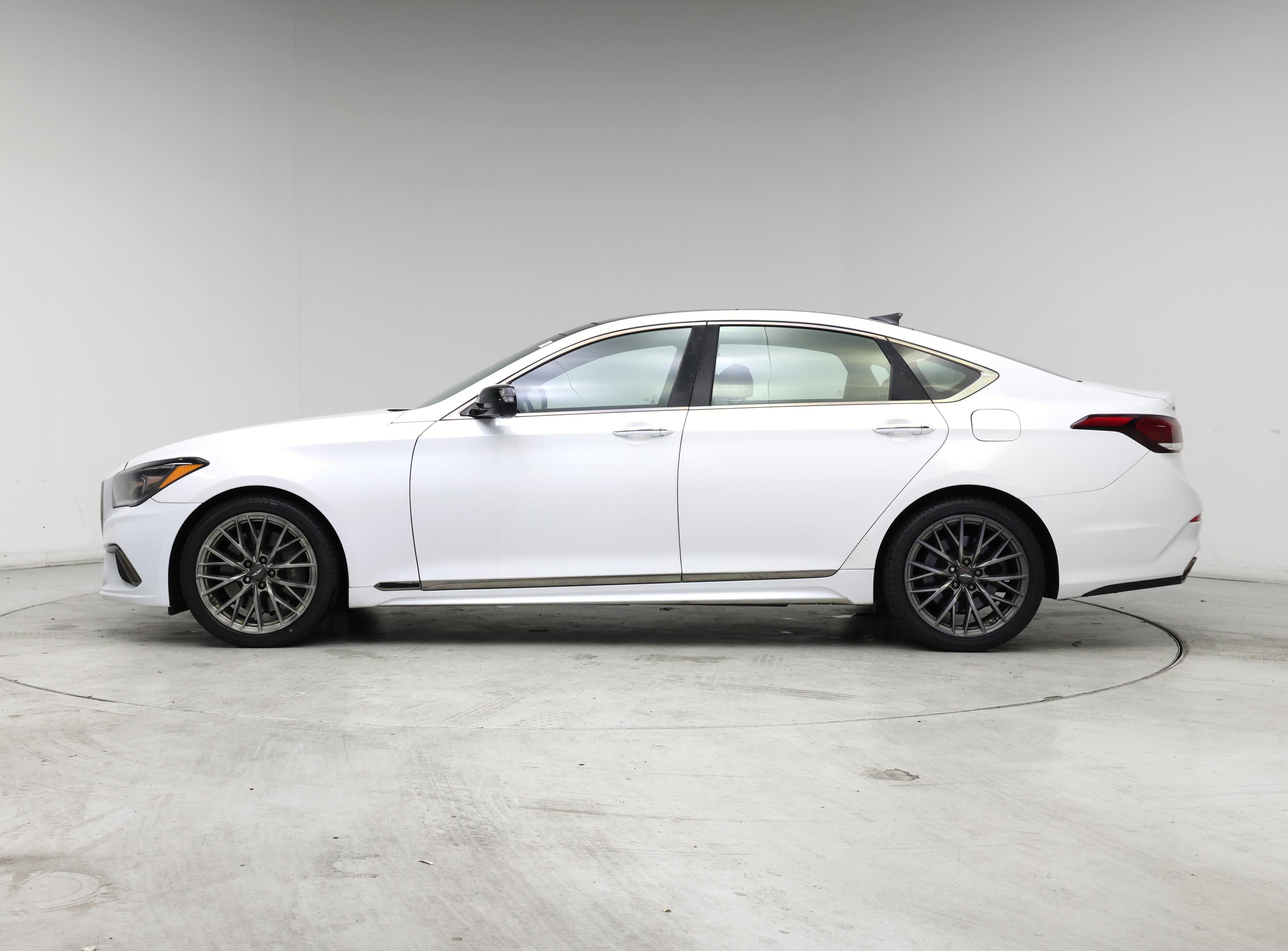 Thumbnail: 2018 Genesis G80 - 3