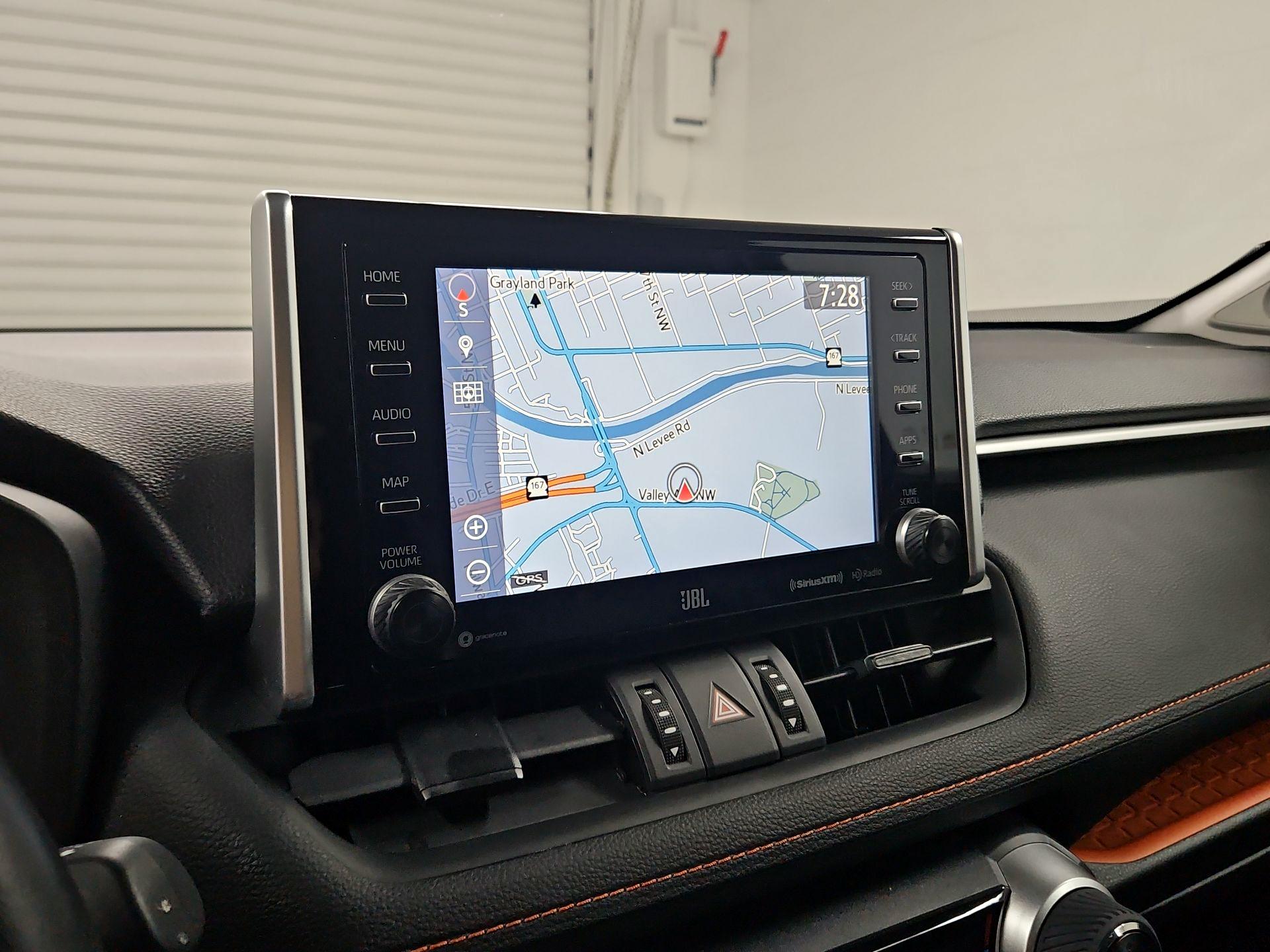 Thumbnail: 2019 Toyota RAV4 - 14